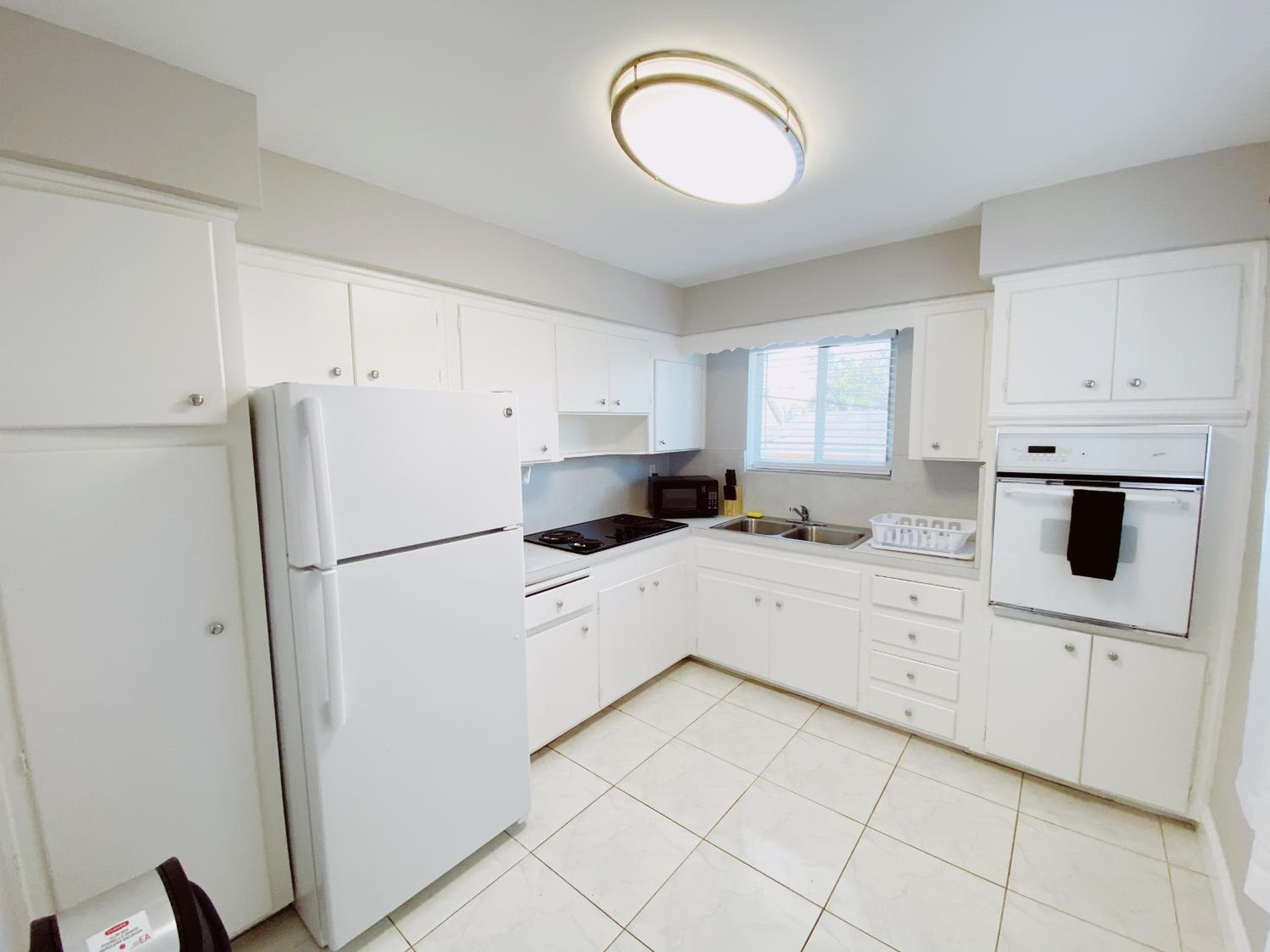 Apartamentos Jazmín — 16