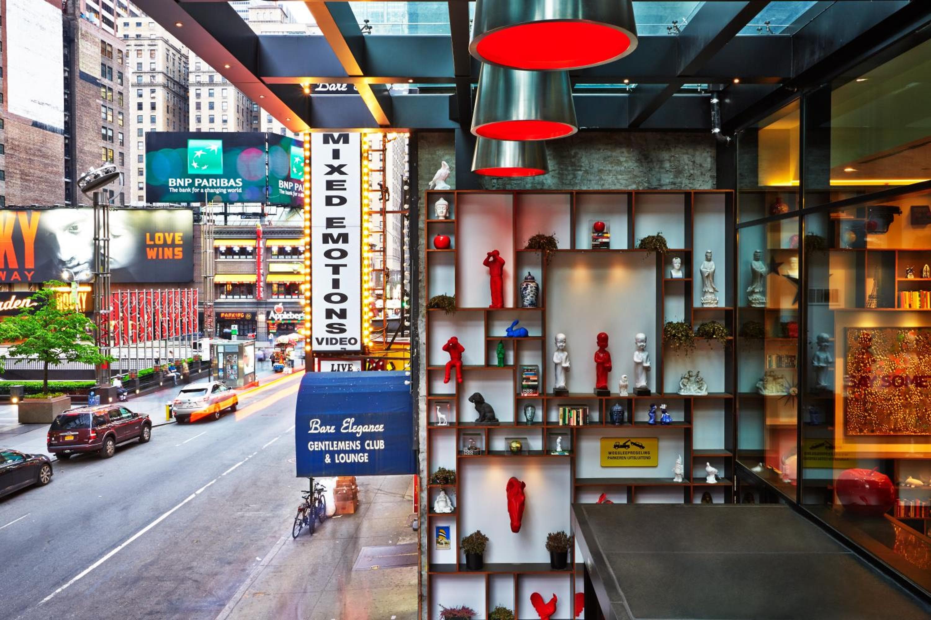 citizenM New York Times Square — 13