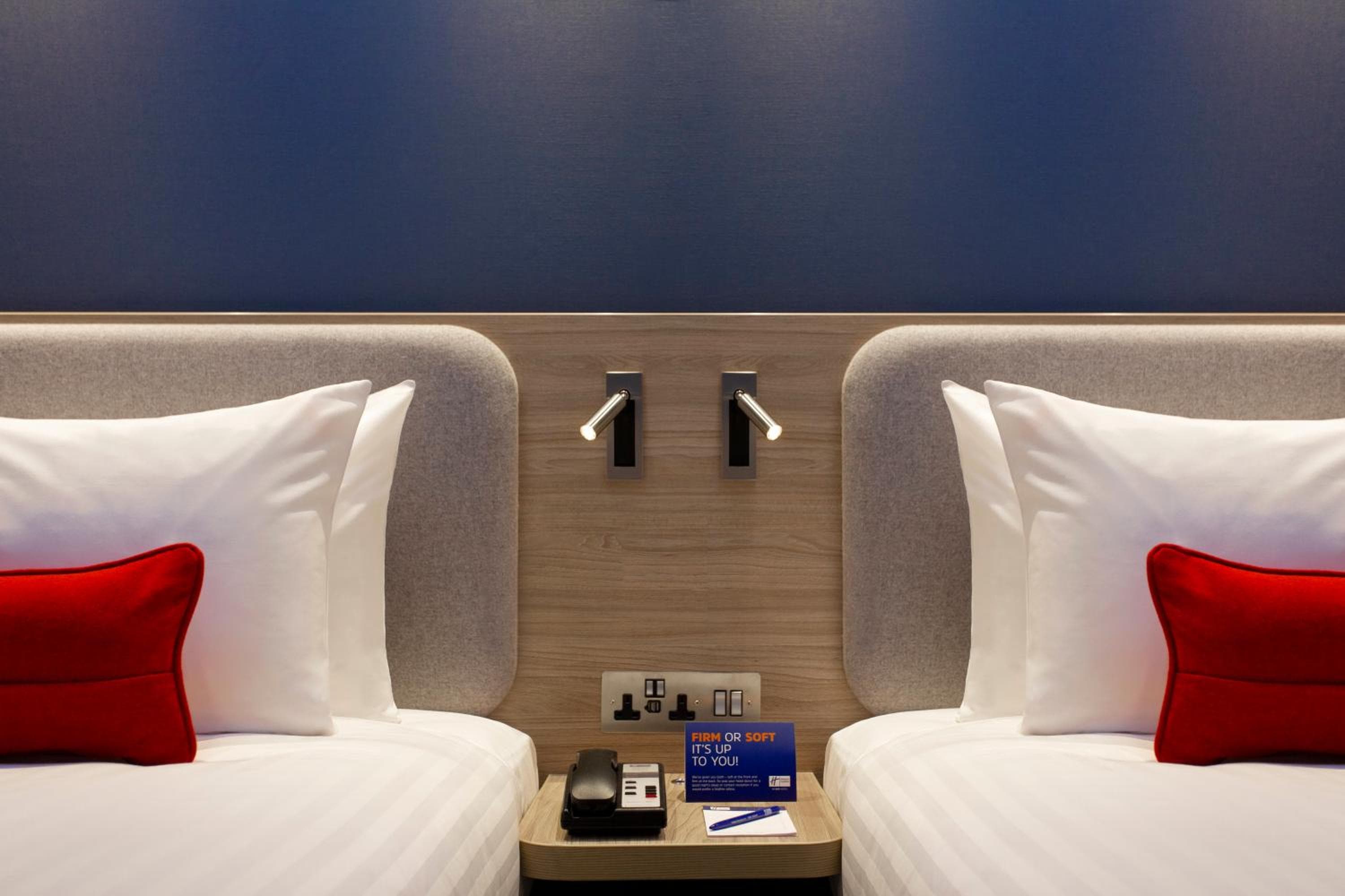 Holiday Inn Express Royal Docks by IHG — 19