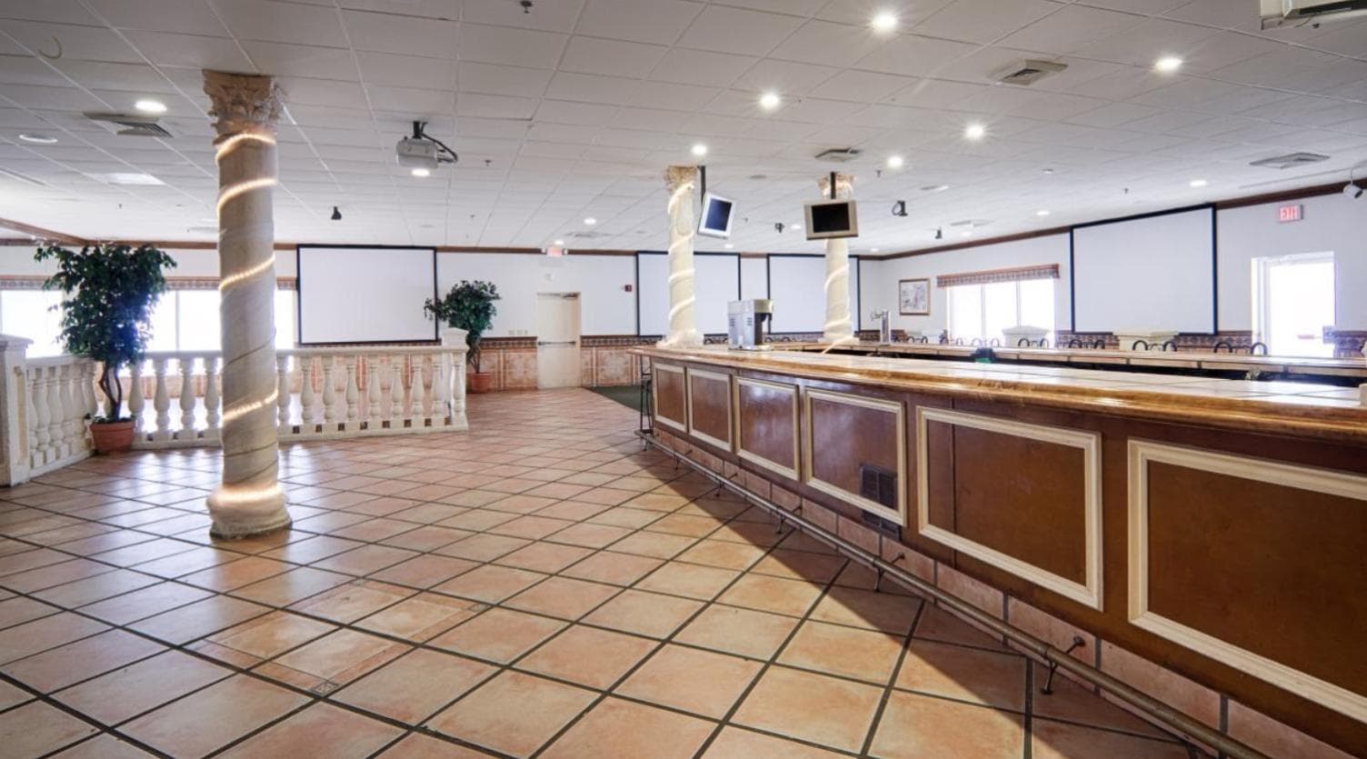 Miami Gardens Inn & Suites — 15