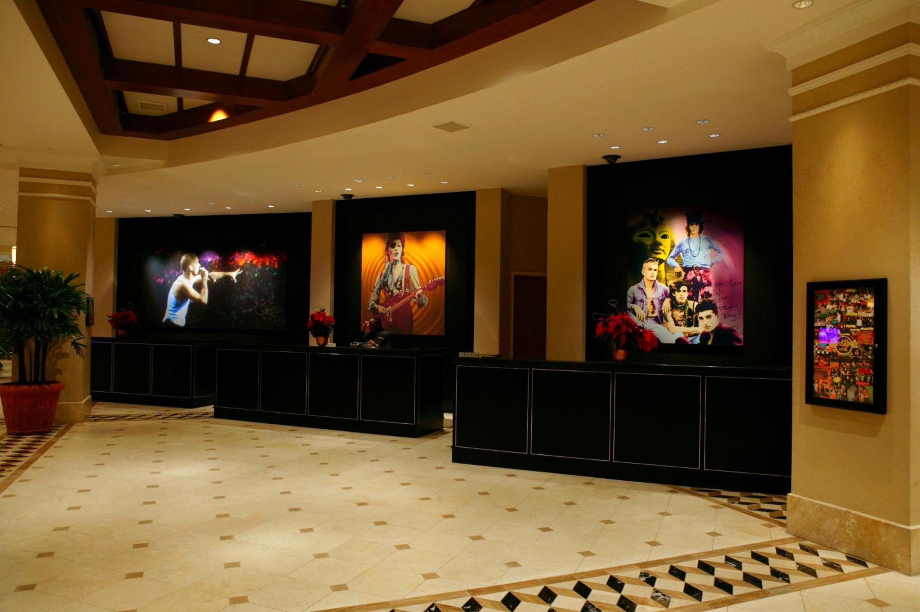 Universal's Hard Rock Hotel® — 5