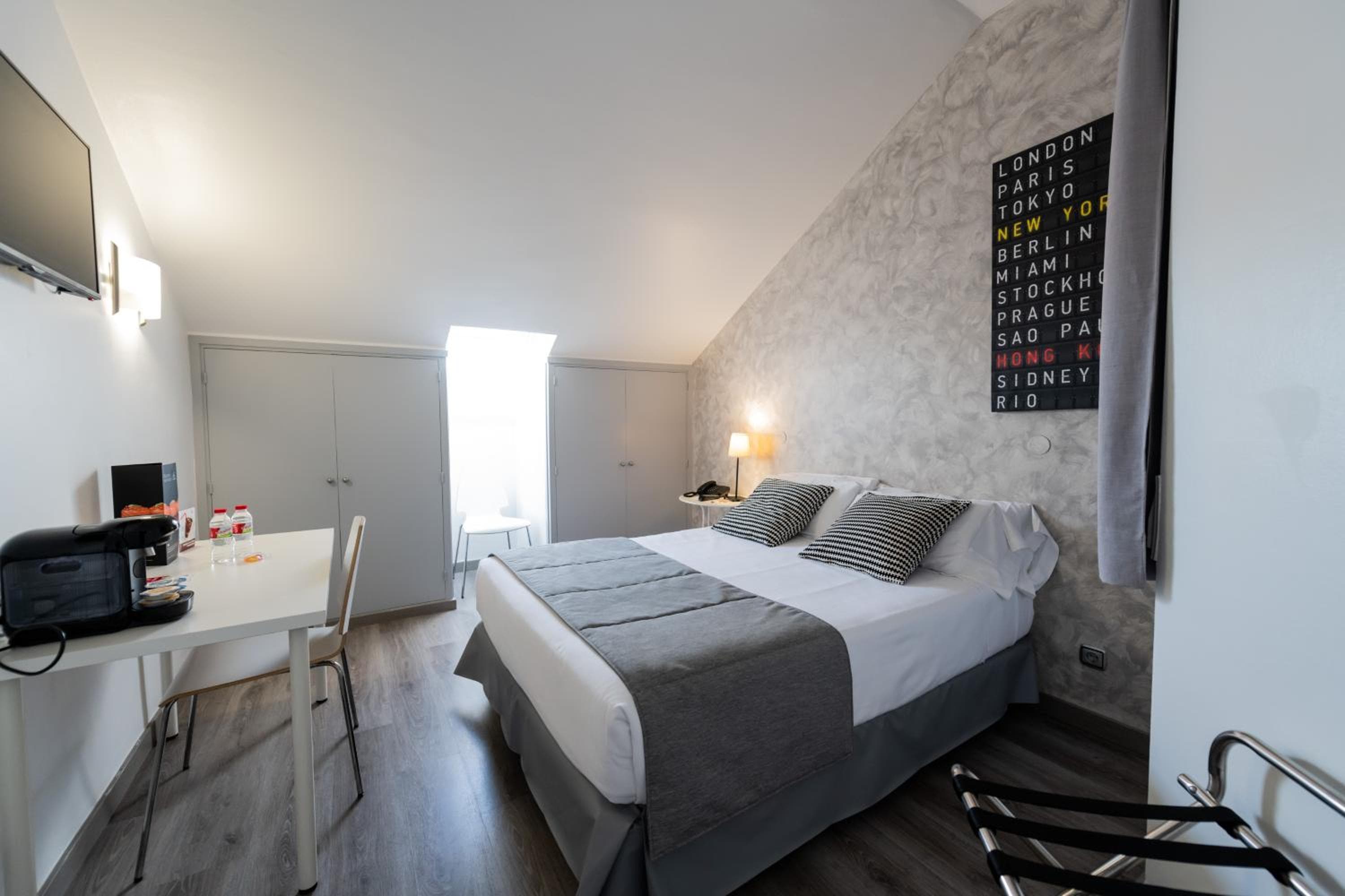 Aparthotel Atenea Calabria — 8