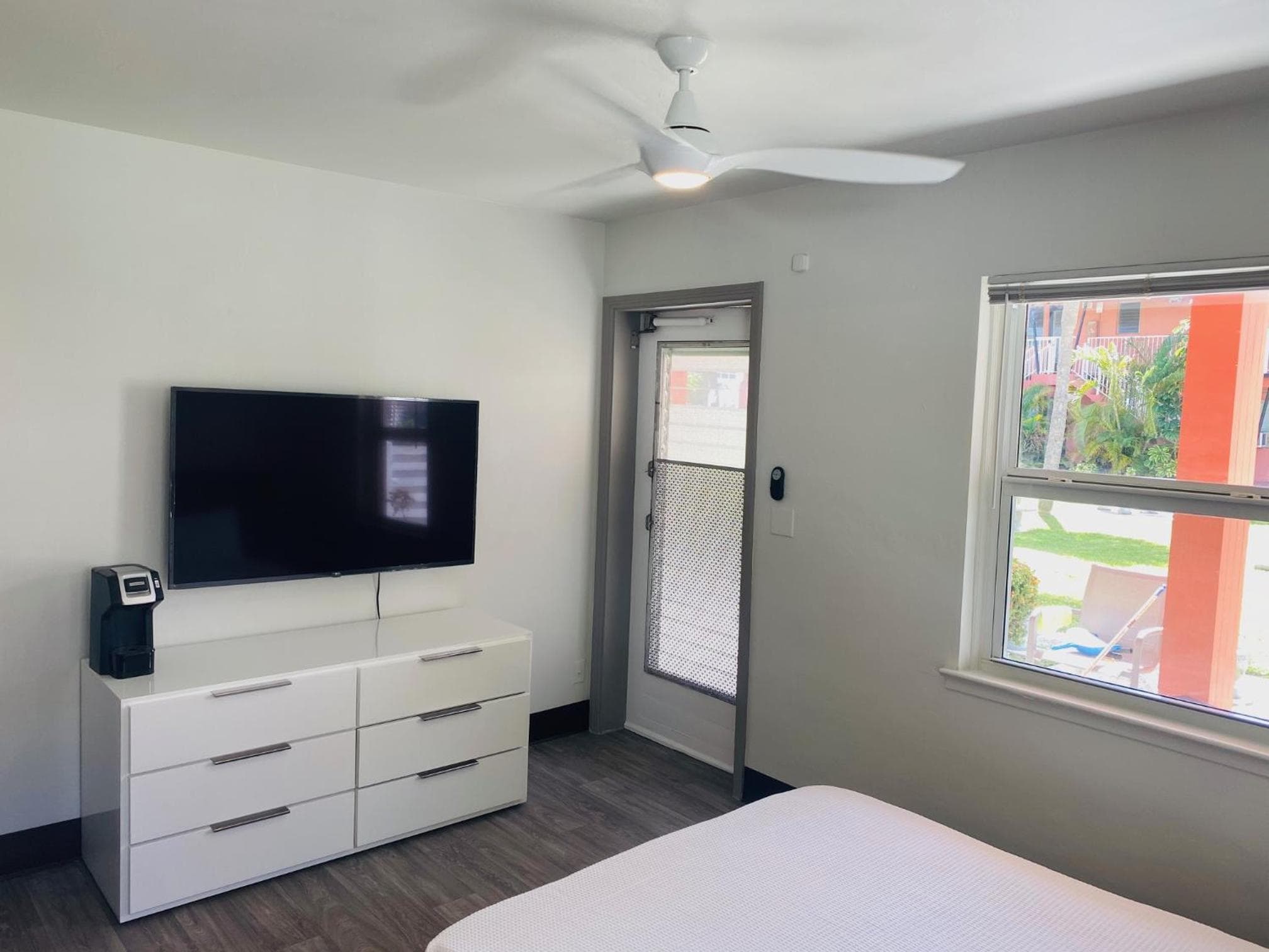 Rolo Beach Hotel — 23
