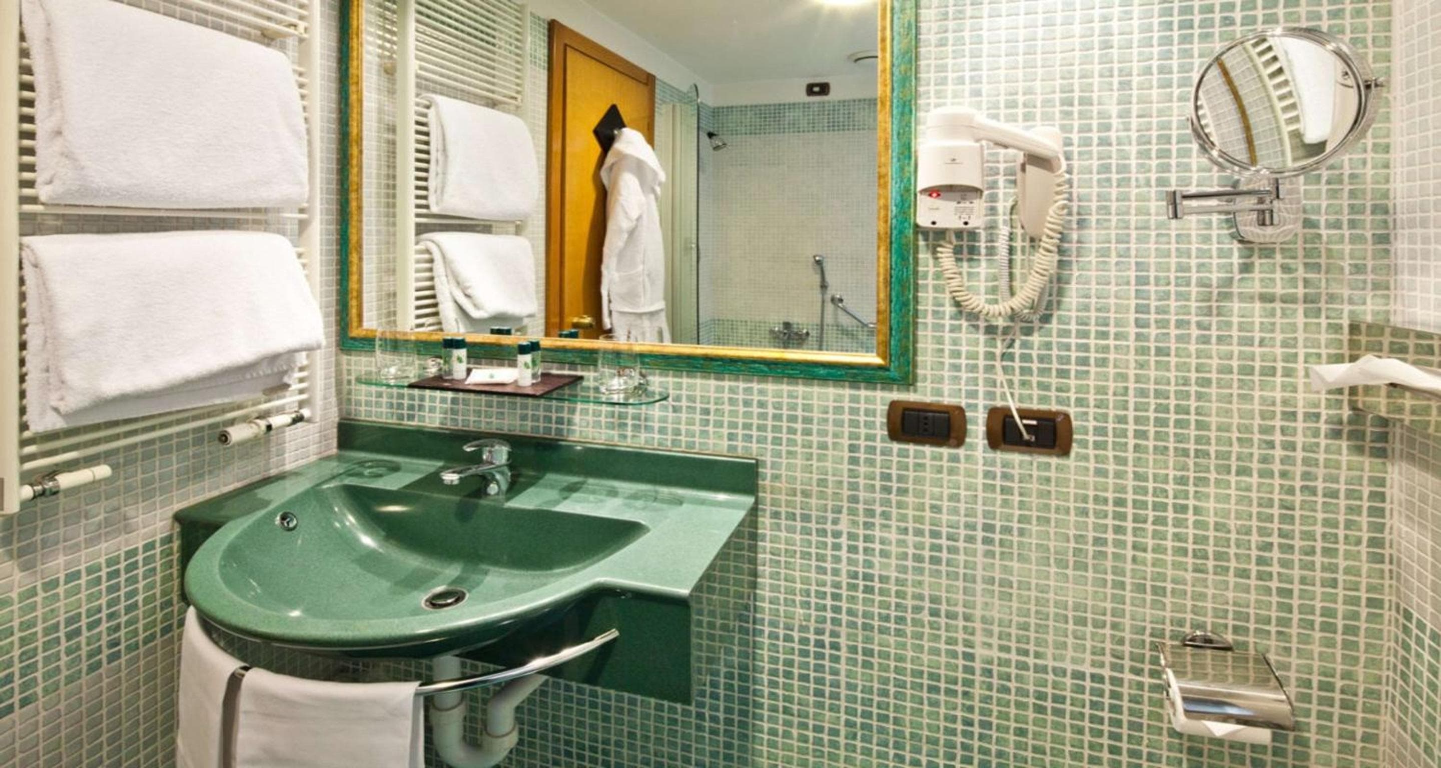 Hotel Mirage Sure Hotel Collection by Best Western — 28