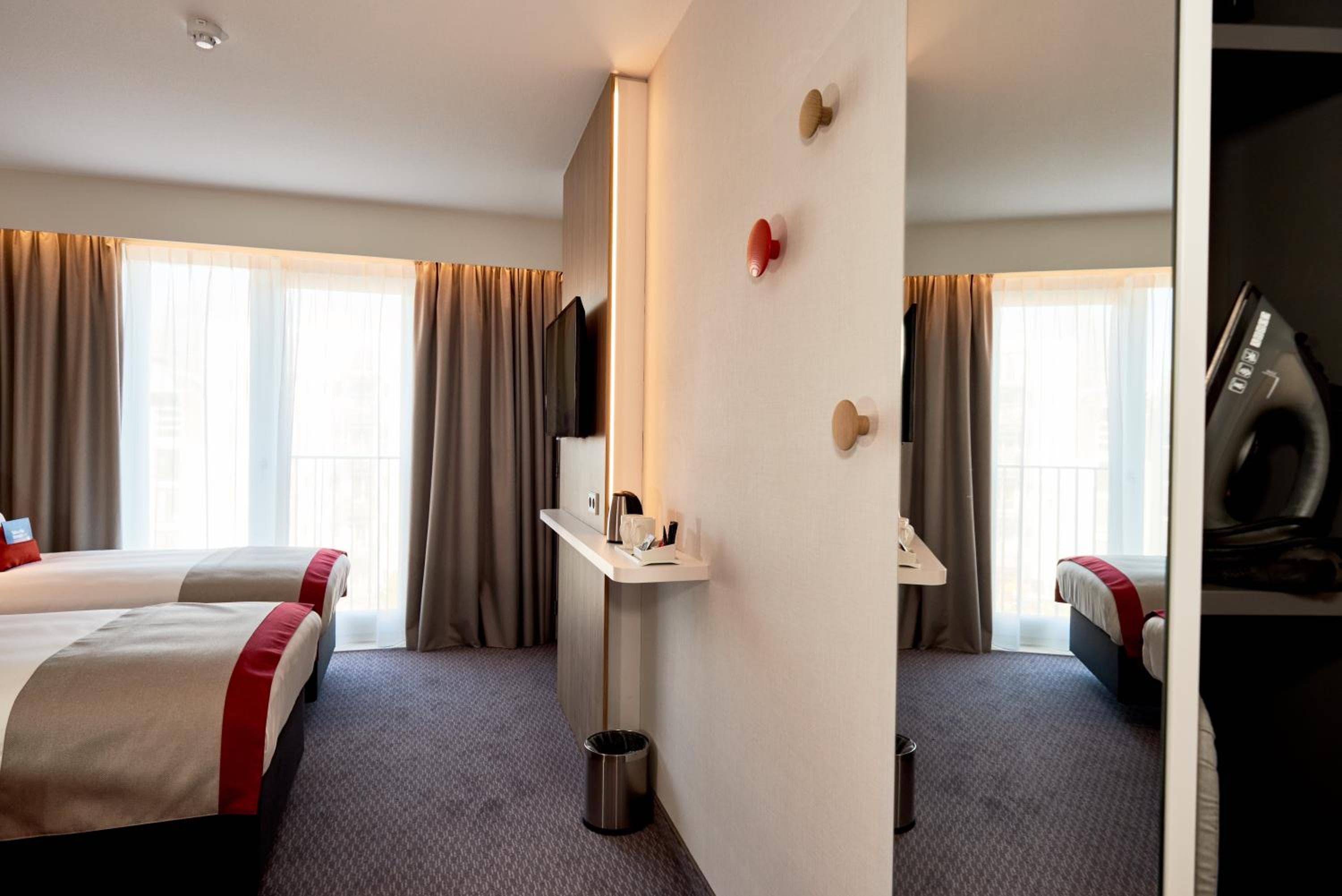 Holiday Inn Express Amsterdam - City Hall by IHG — 26
