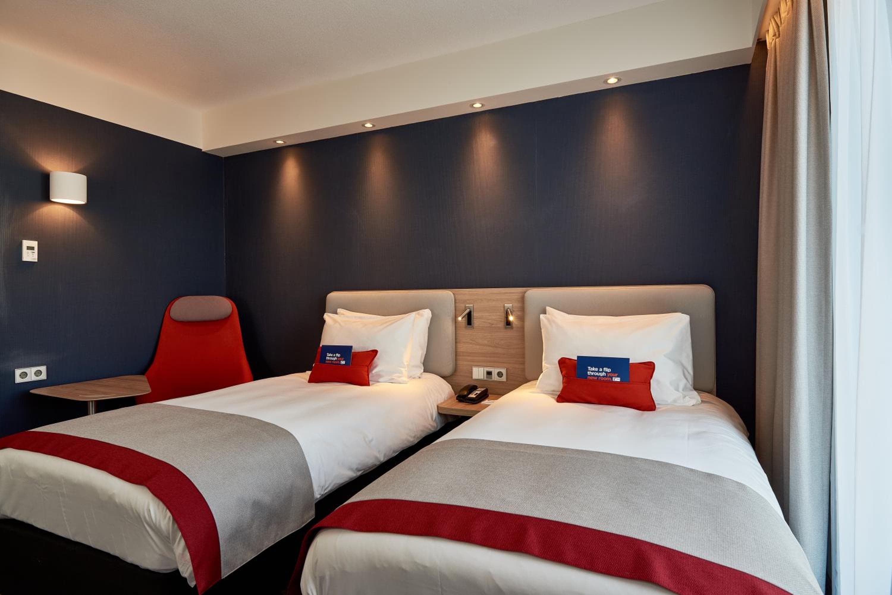 Holiday Inn Express Amsterdam - City Hall by IHG — 27