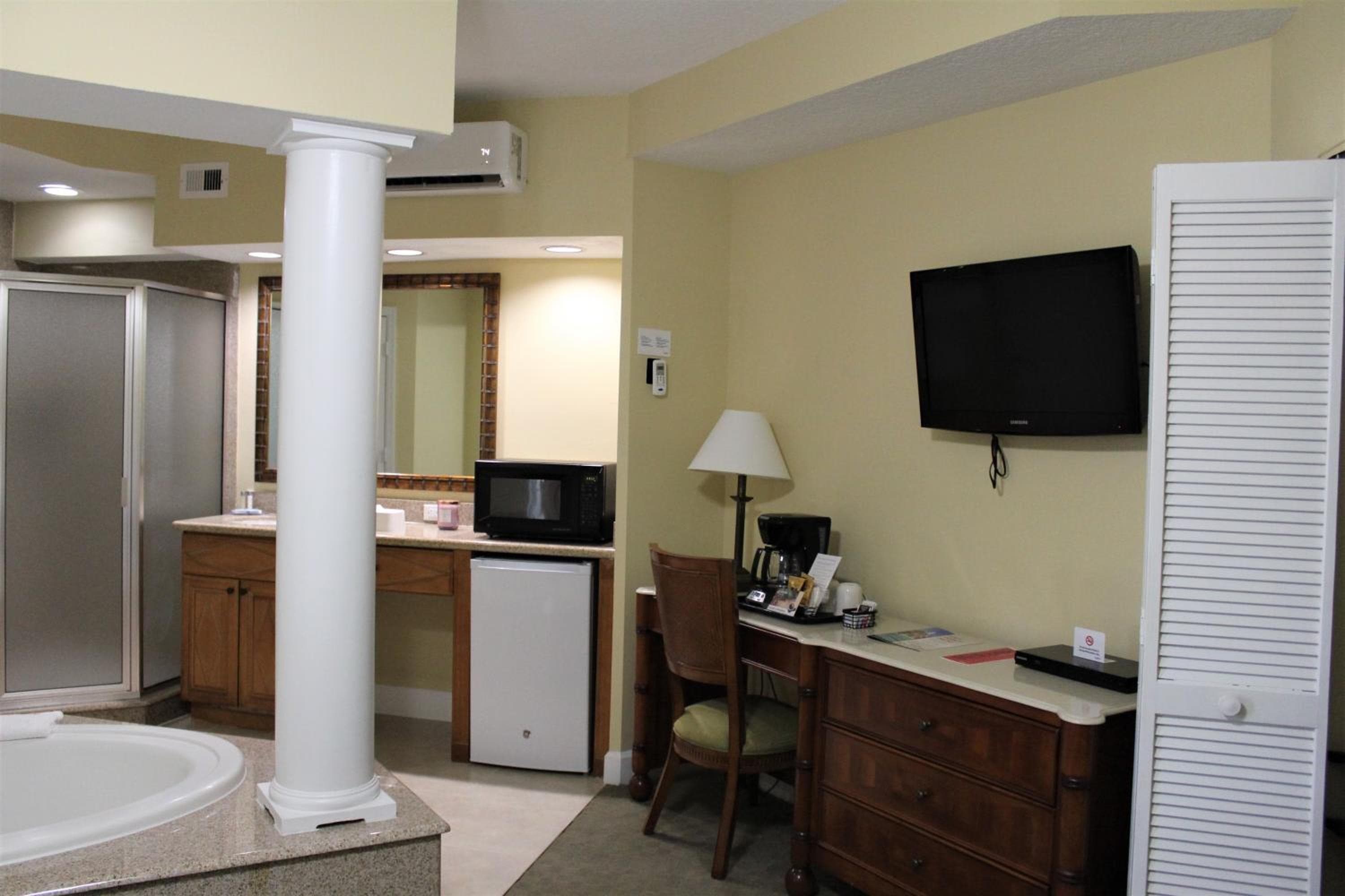 Hilton Vacation Club Cypress Pointe Orlando — 10