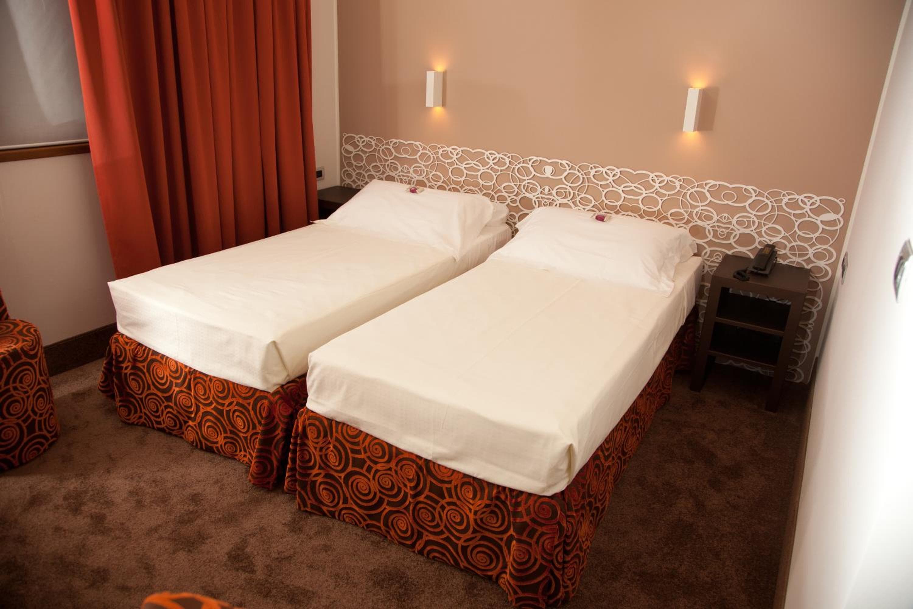 Hotel Berna hotel, Via Napo Torriani 18, Milan, Italy — photo 44