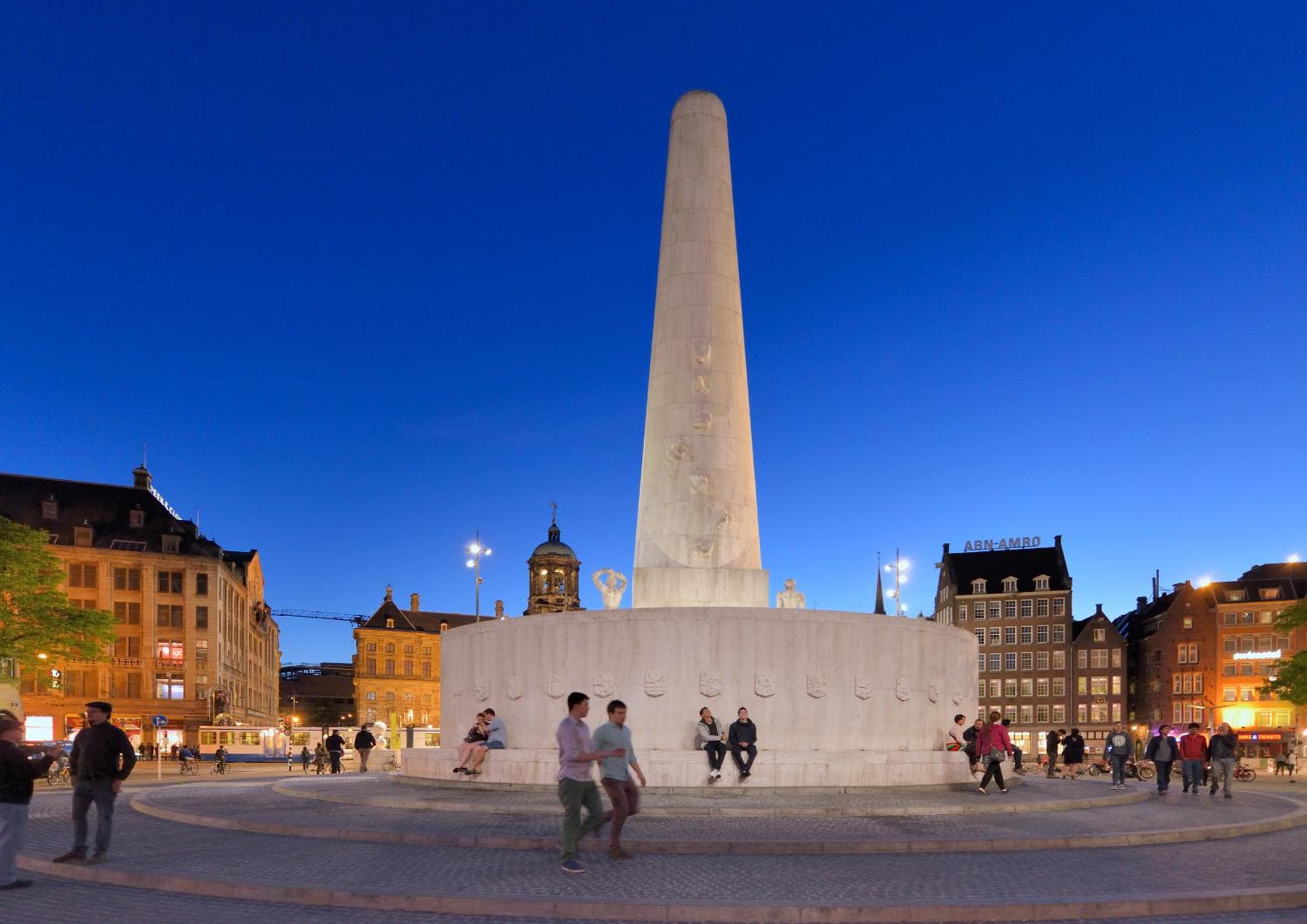 Best Western Dam Square Inn — 9