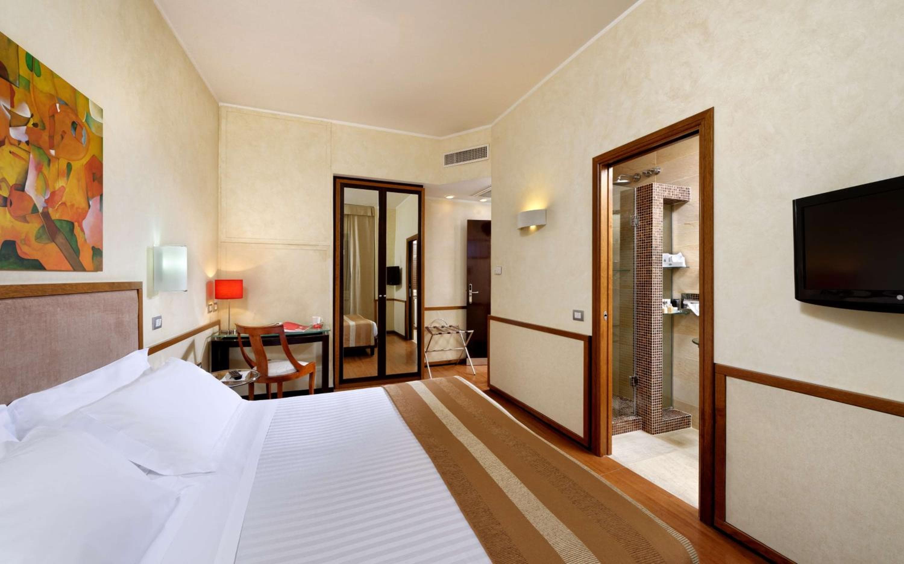 Best Western Hotel Piccadilly — 4