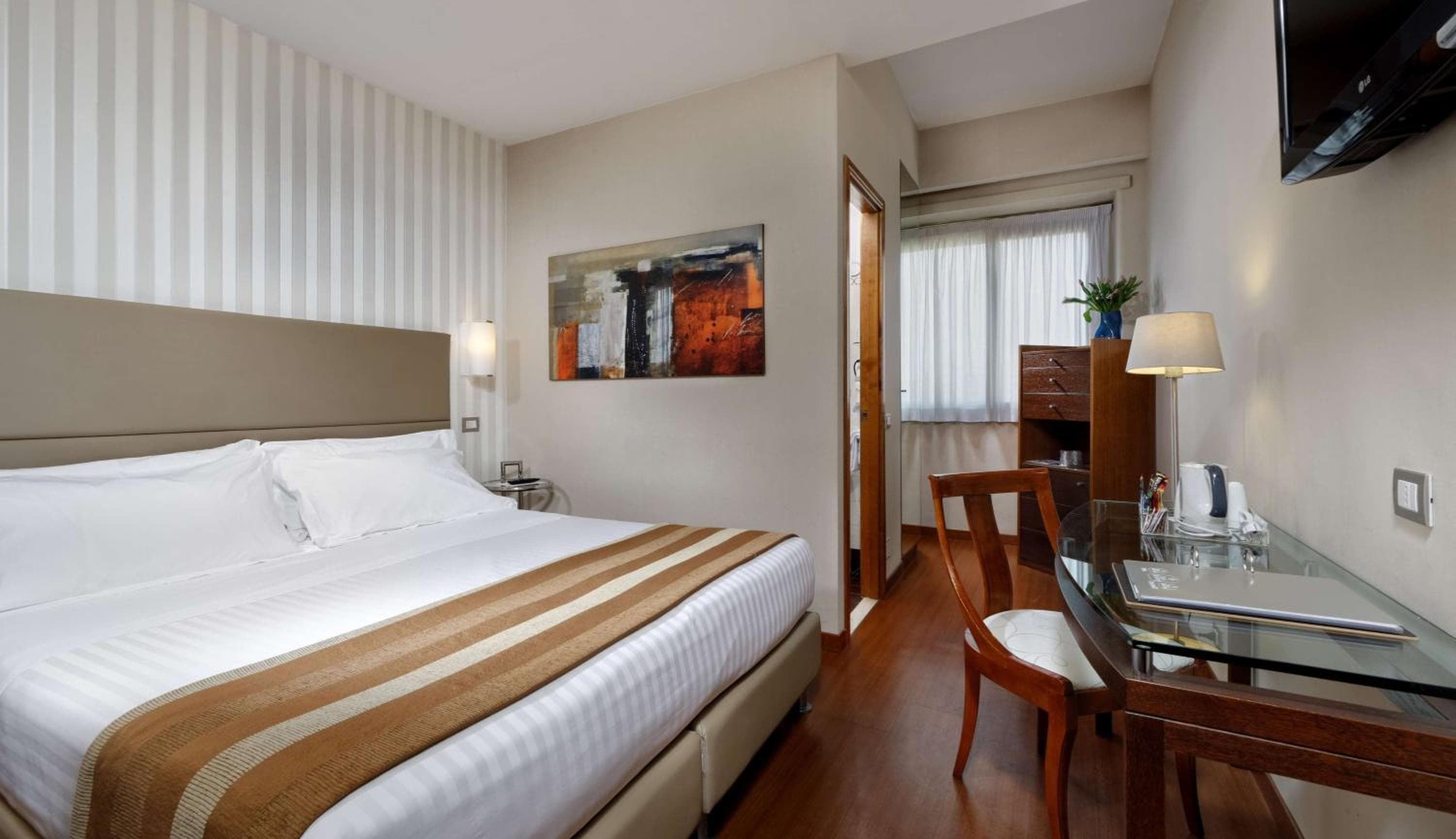 Best Western Hotel Piccadilly — 22