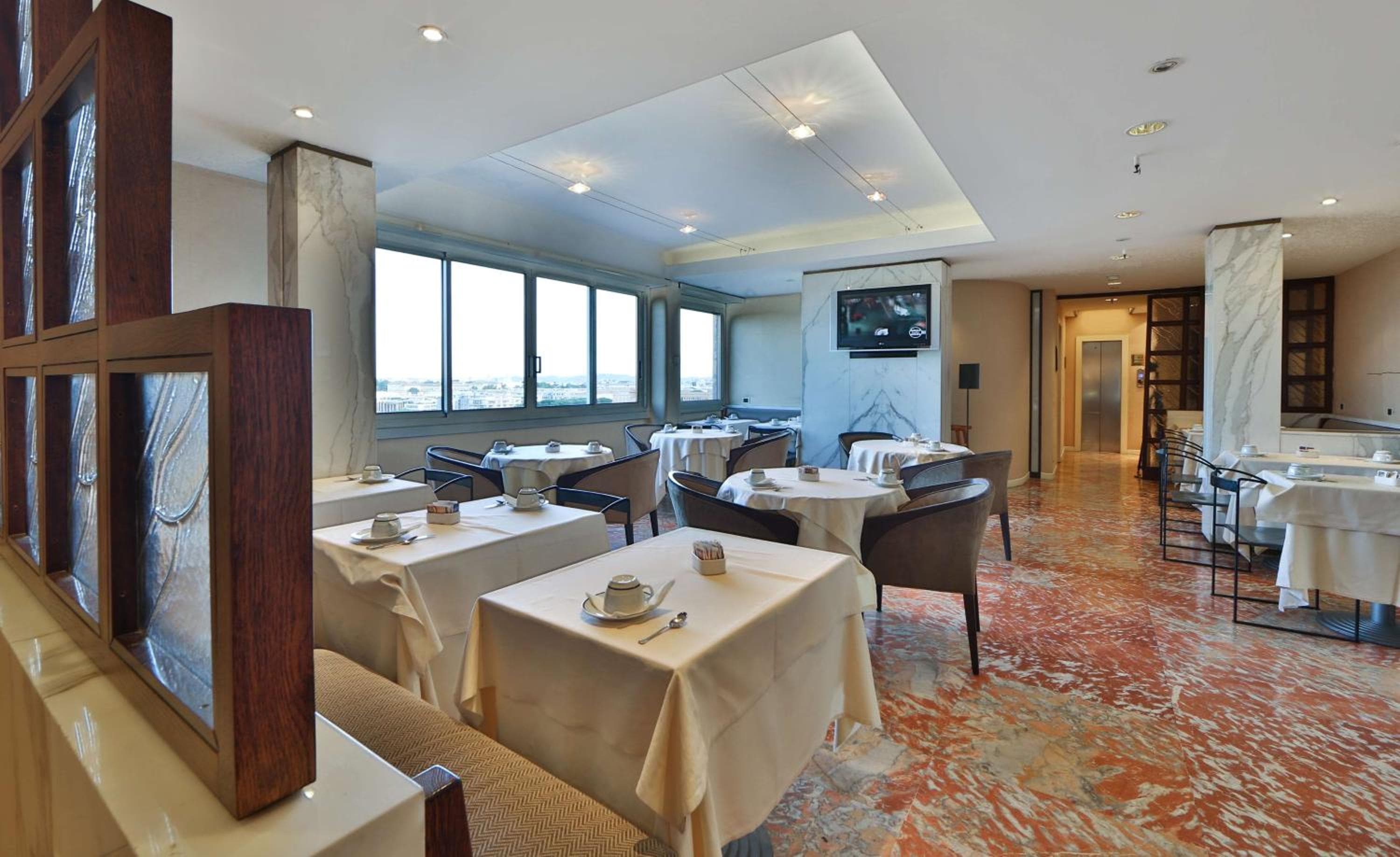 Best Western Hotel Piccadilly — 30