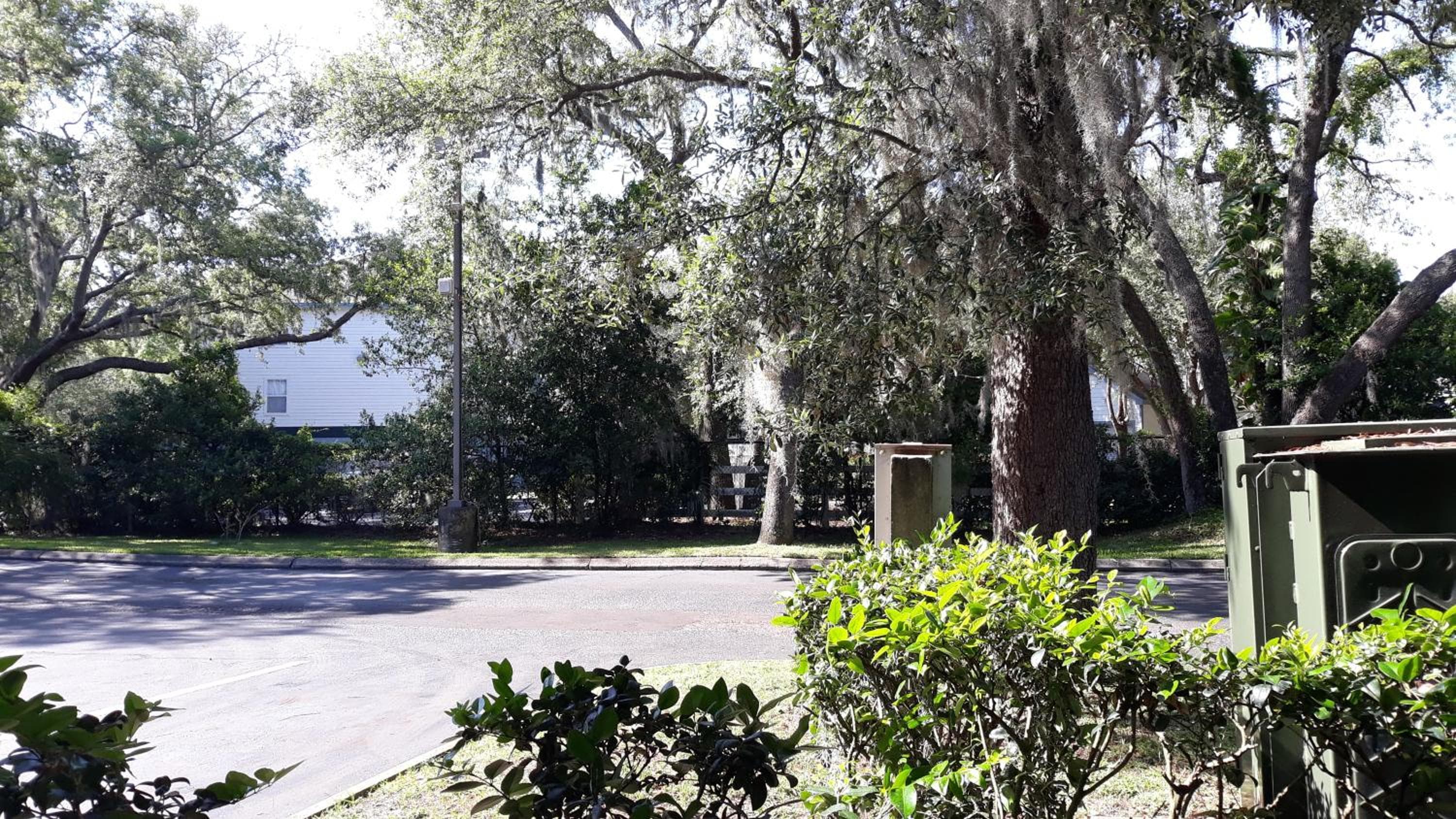 Ramada by Wyndham Temple Terrace/Tampa Norte — 12
