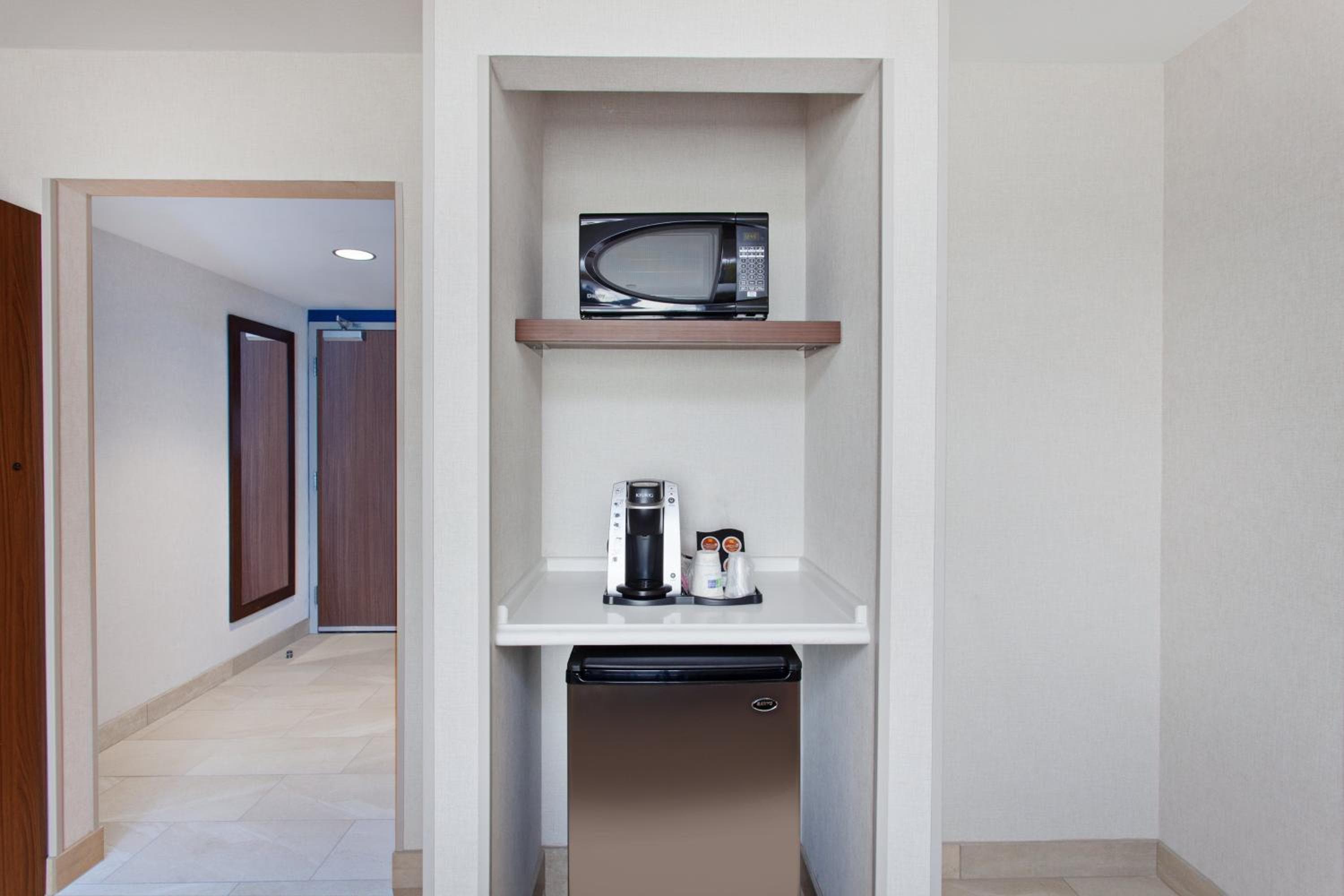 Holiday Inn Express West Los Angeles, un hotel IHG — 22