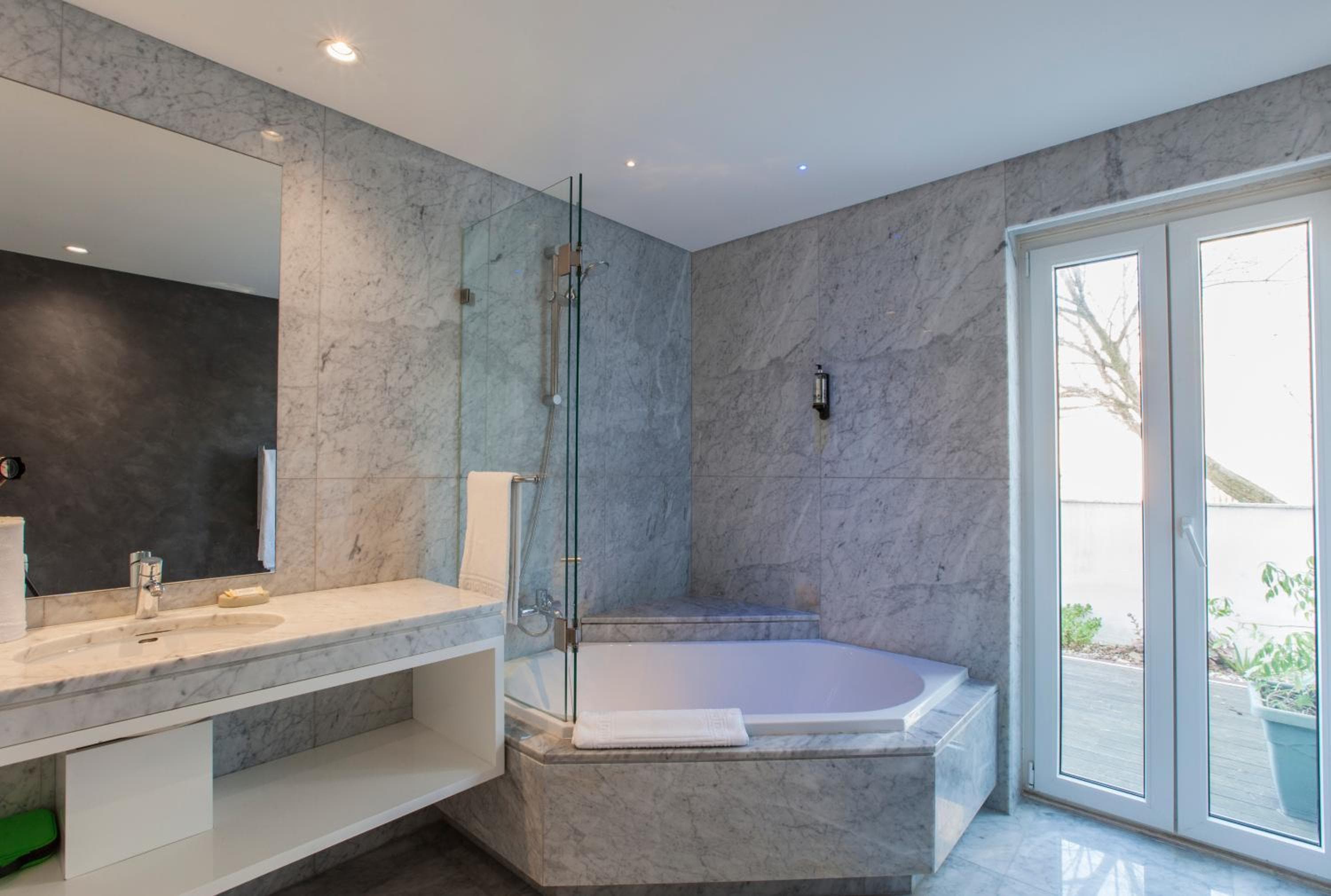 Hotel Pateo - Lisboa Lounge Suites — 11