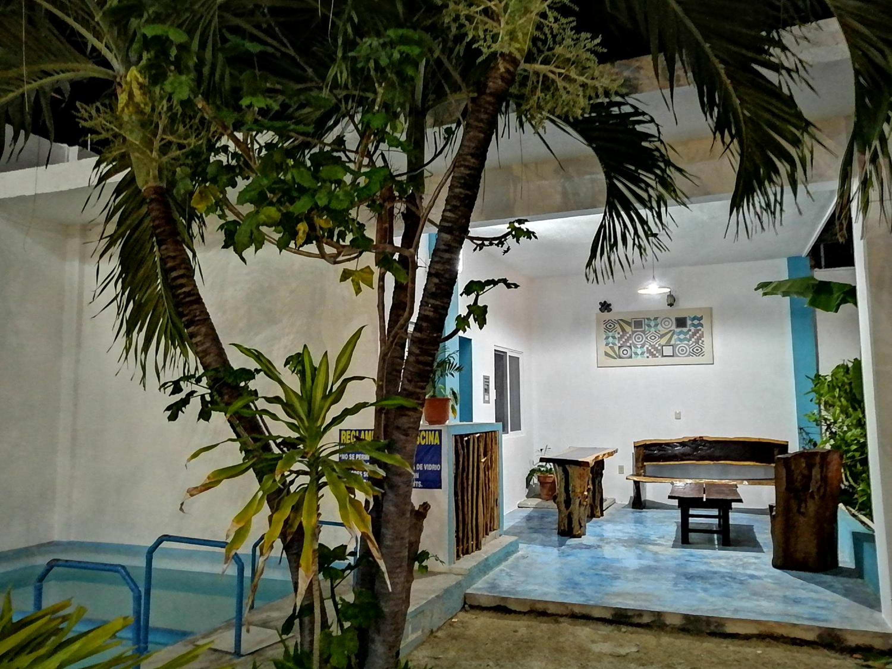 Hotel Blue Coconut Cancun — 14