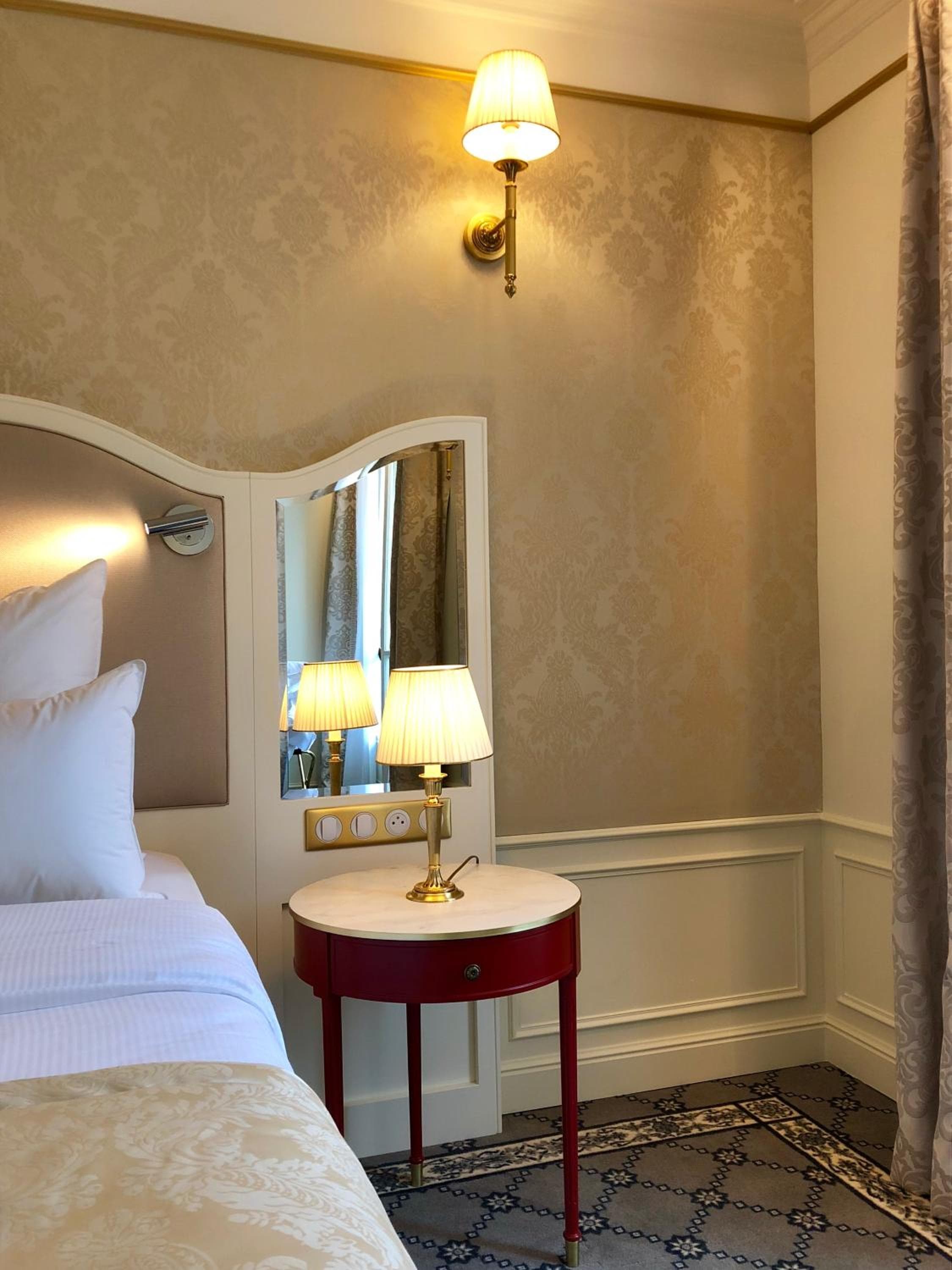 Hôtel Mayfair Paris — 13