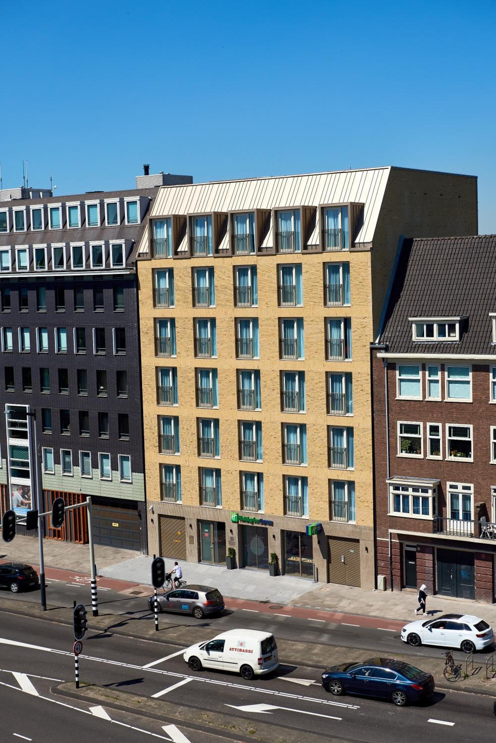 Holiday Inn Express Amsterdam - City Hall by IHG — 19