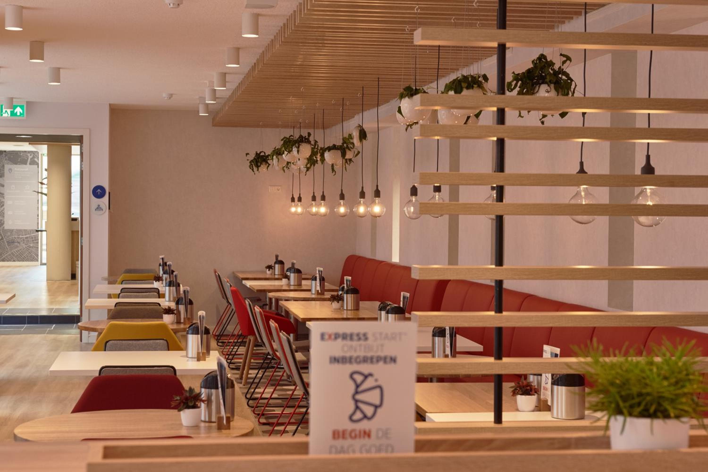 Holiday Inn Express Amsterdam - City Hall by IHG — 18