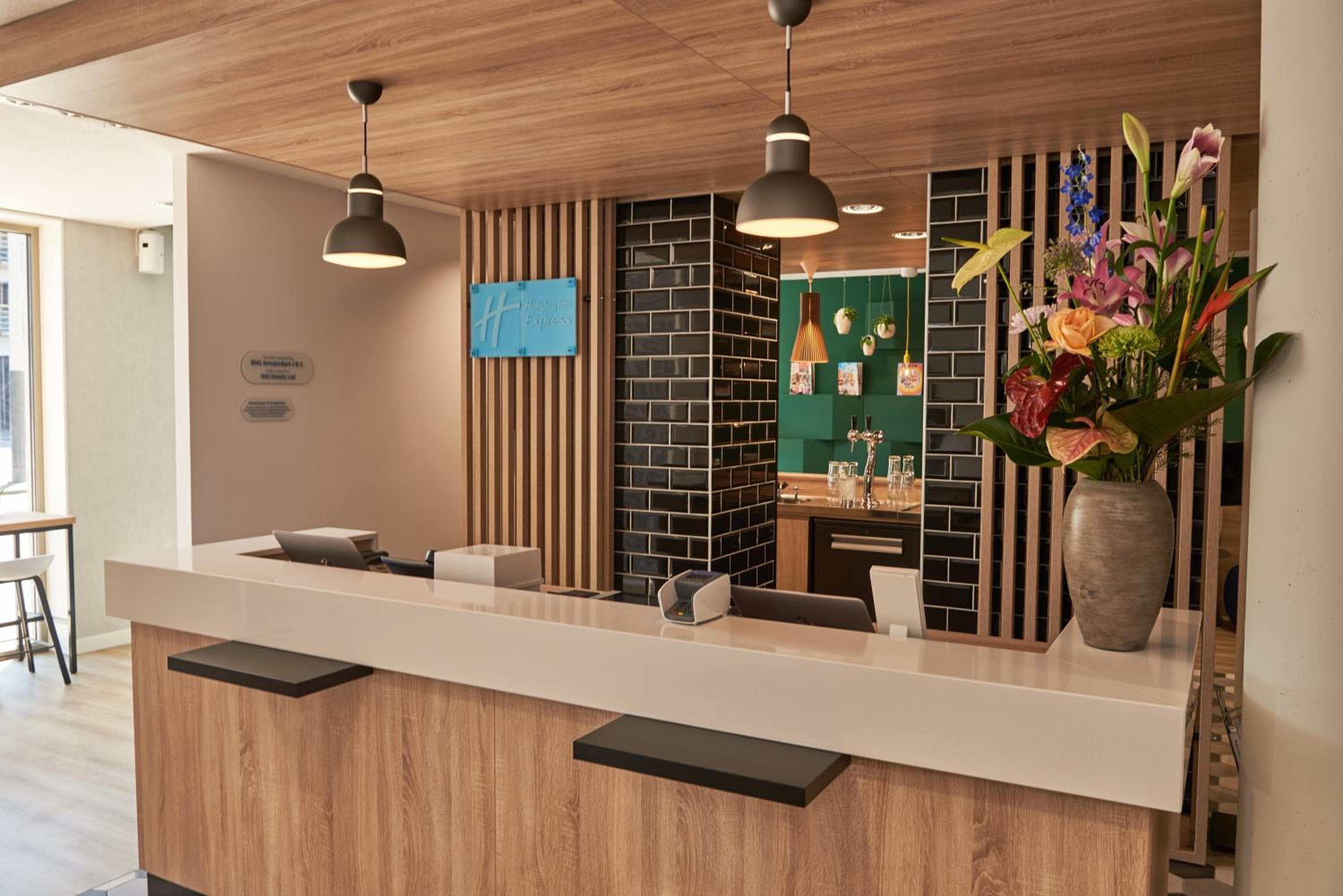 Holiday Inn Express Amsterdam - City Hall by IHG — 17
