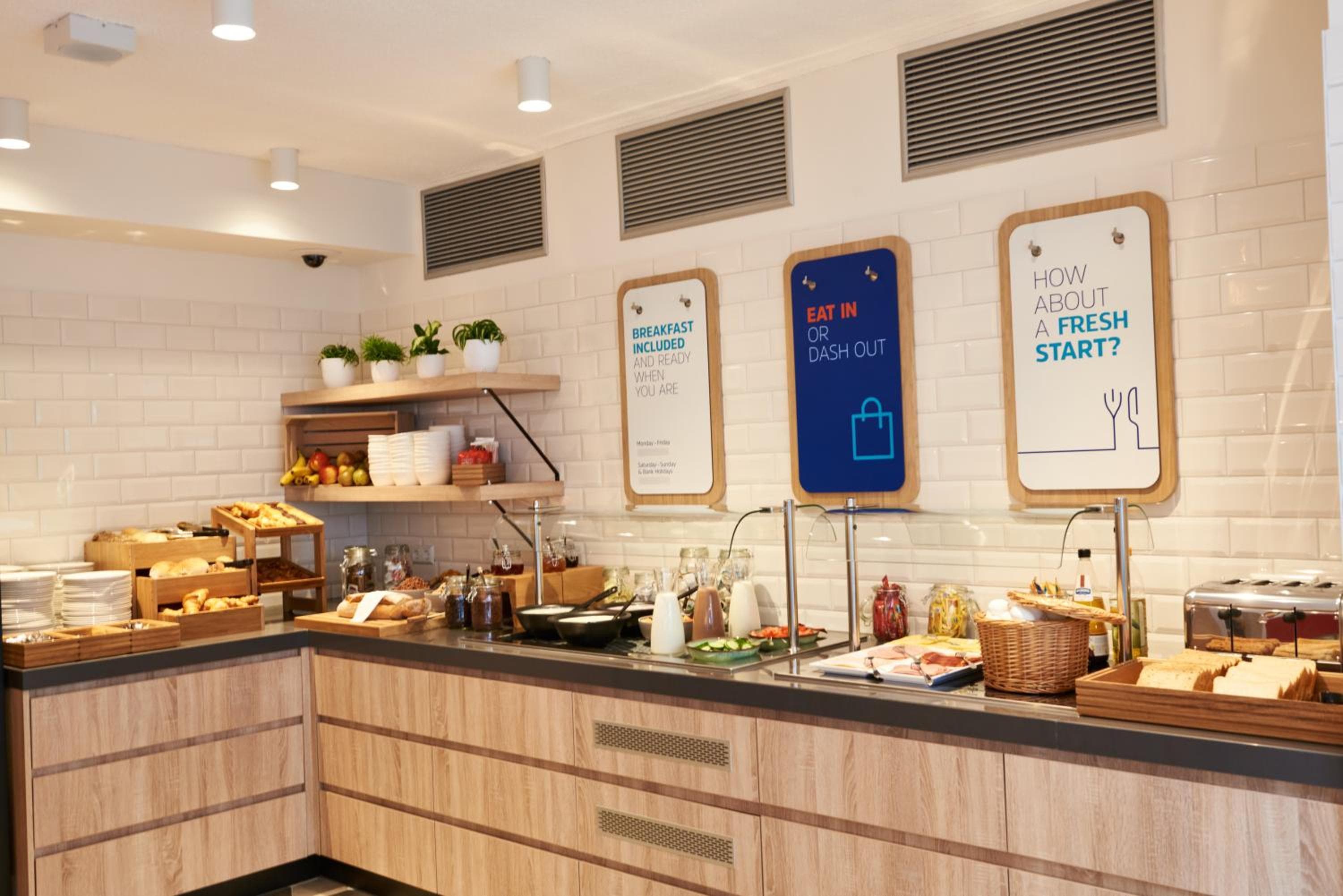 Holiday Inn Express Amsterdam - City Hall by IHG — 19