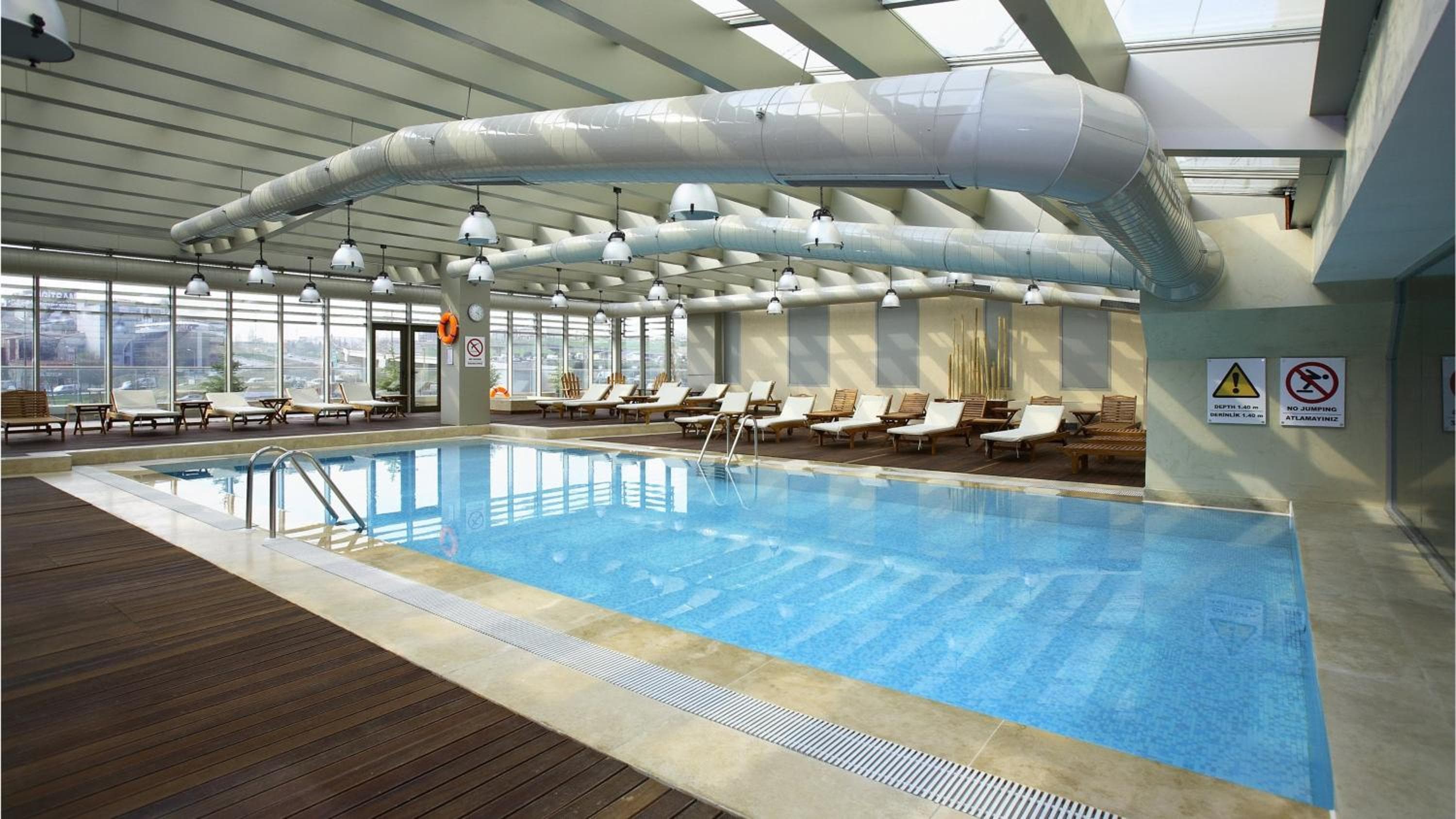 ADM Grand Hotel — 9