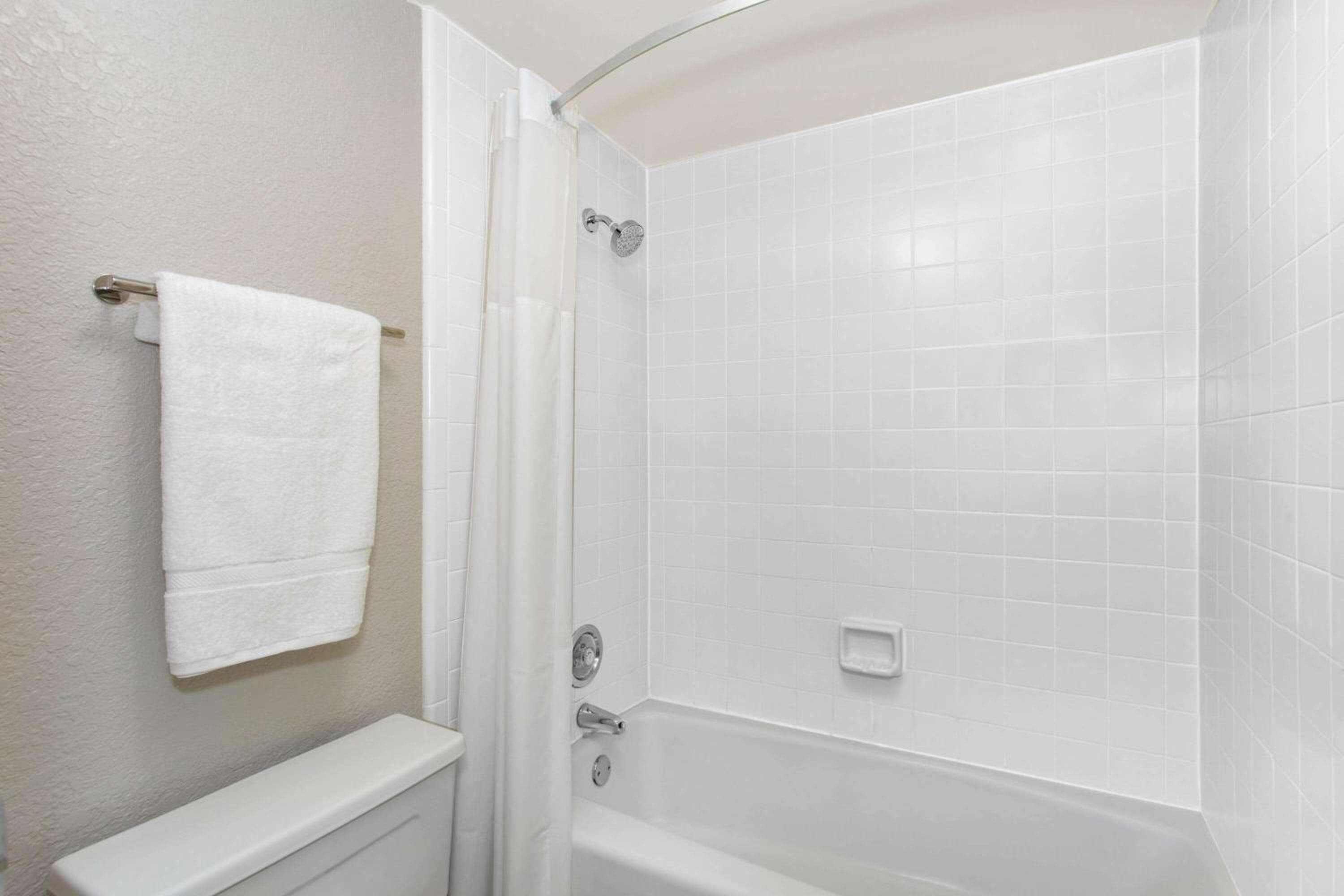 Days Inn by Wyndham Orlando Conv. Center/International Dr — 22