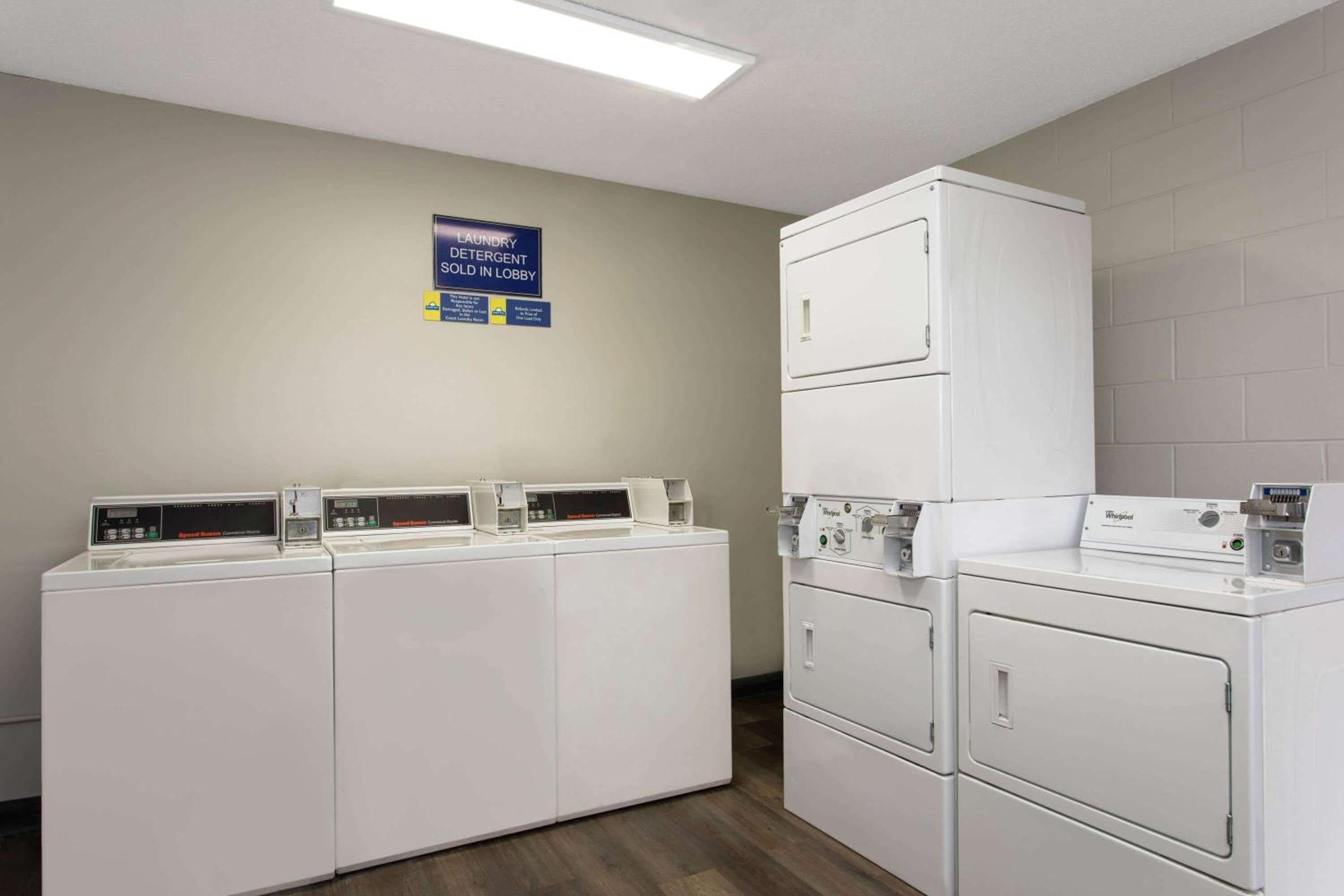 Days Inn by Wyndham Orlando Conv. Center/International Dr — 28