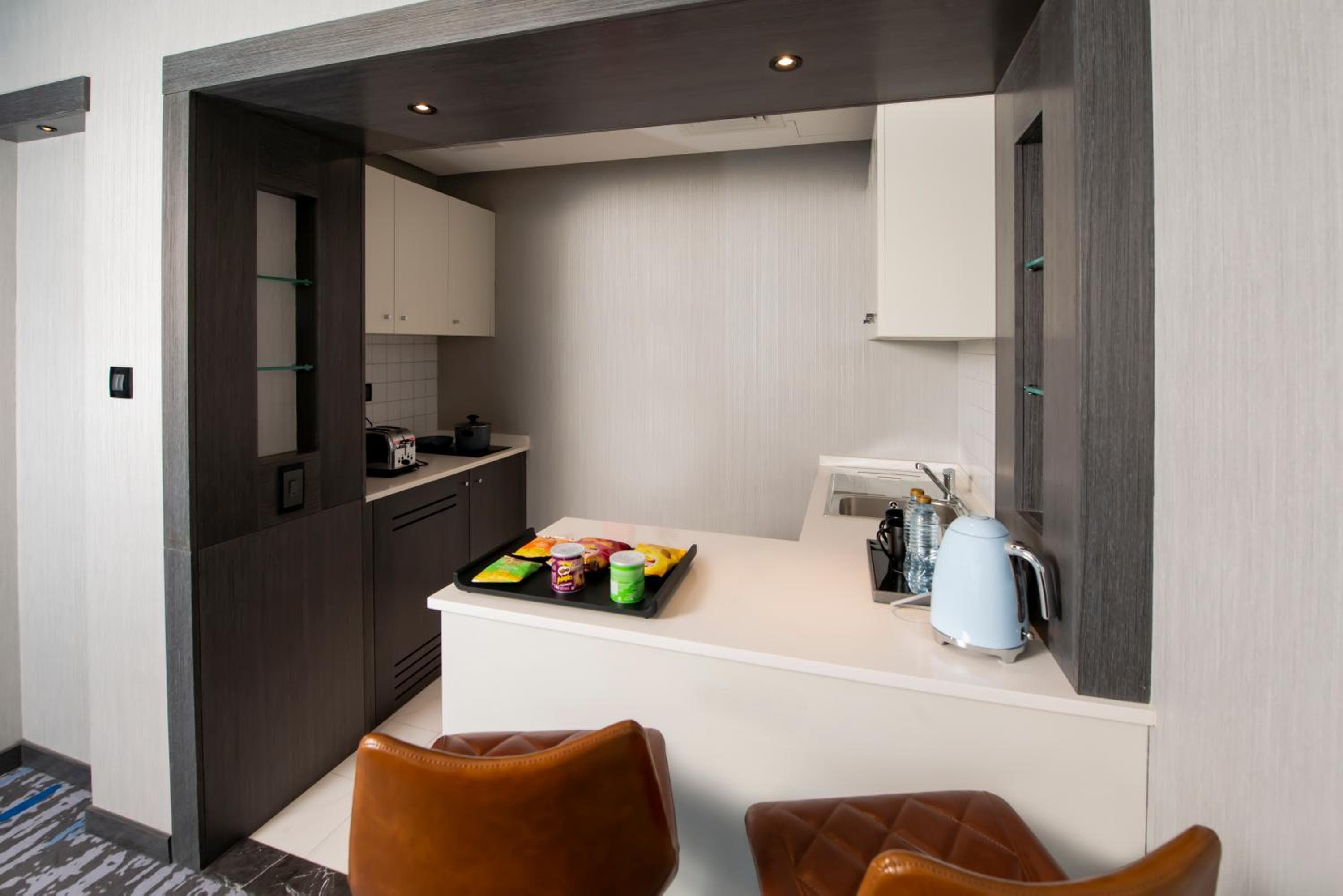 Edge Creekside Hotel — 28