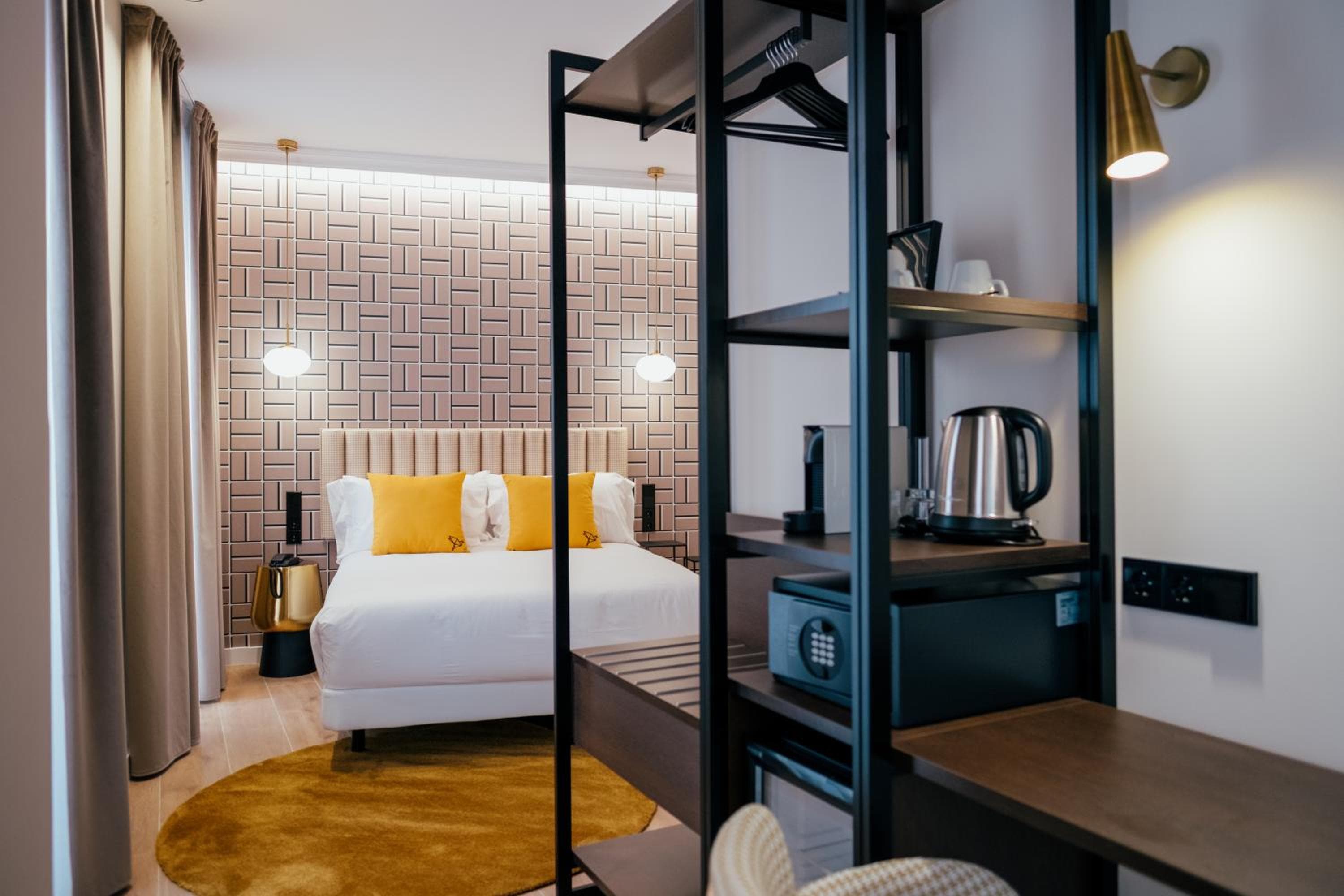 Hotel Cetina Casa de las Telas Sevilla — 28