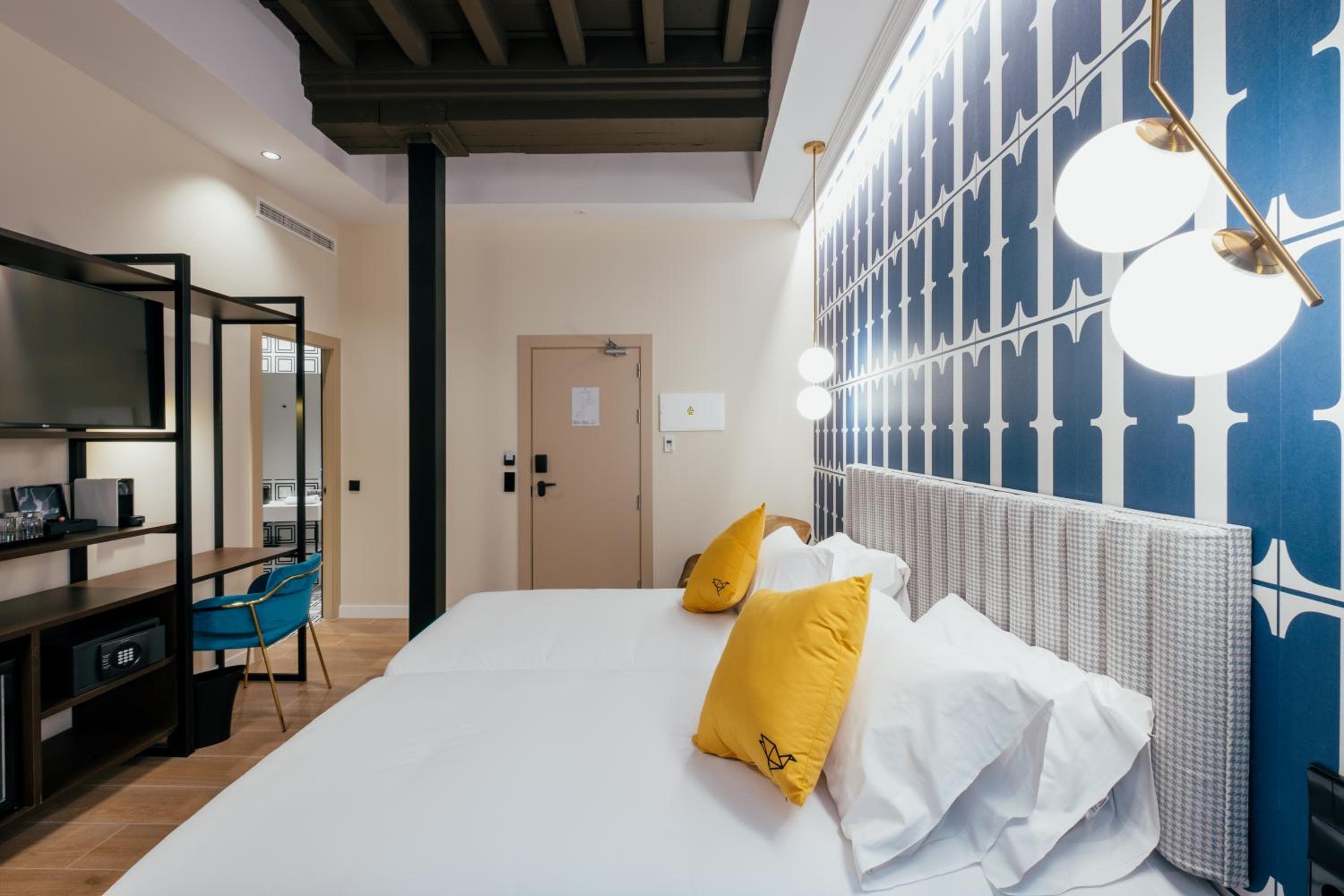 Hotel Cetina Casa de las Telas Sevilla — 12