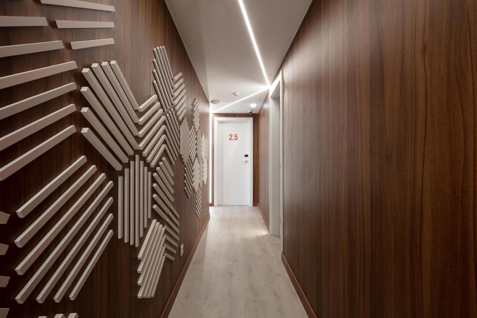 Das ICONS Lissabon Hotel — 23