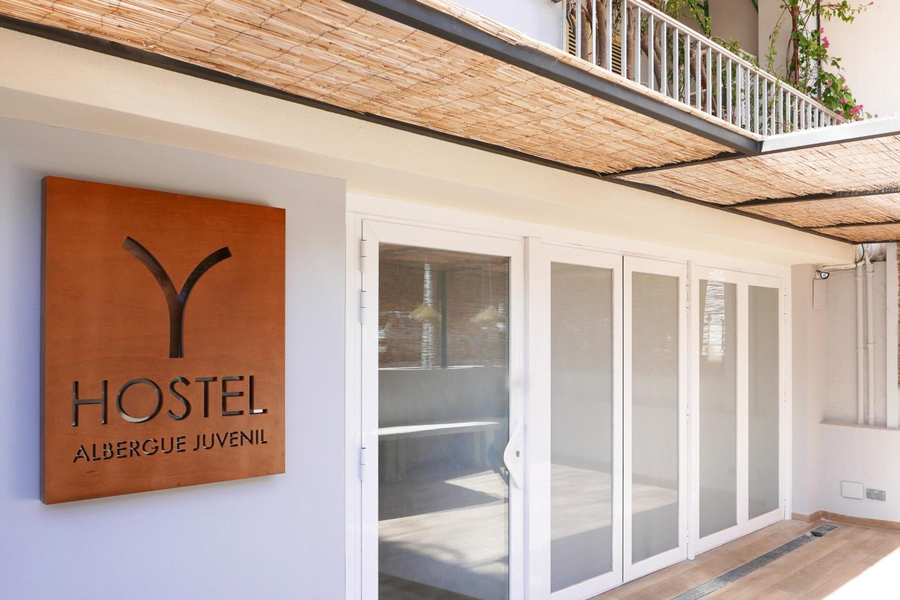Y Hostel - Ostello della gioventù — 3
