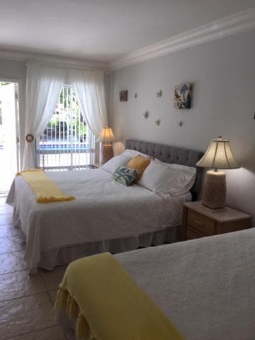Beach Aqualina Apartments — 28