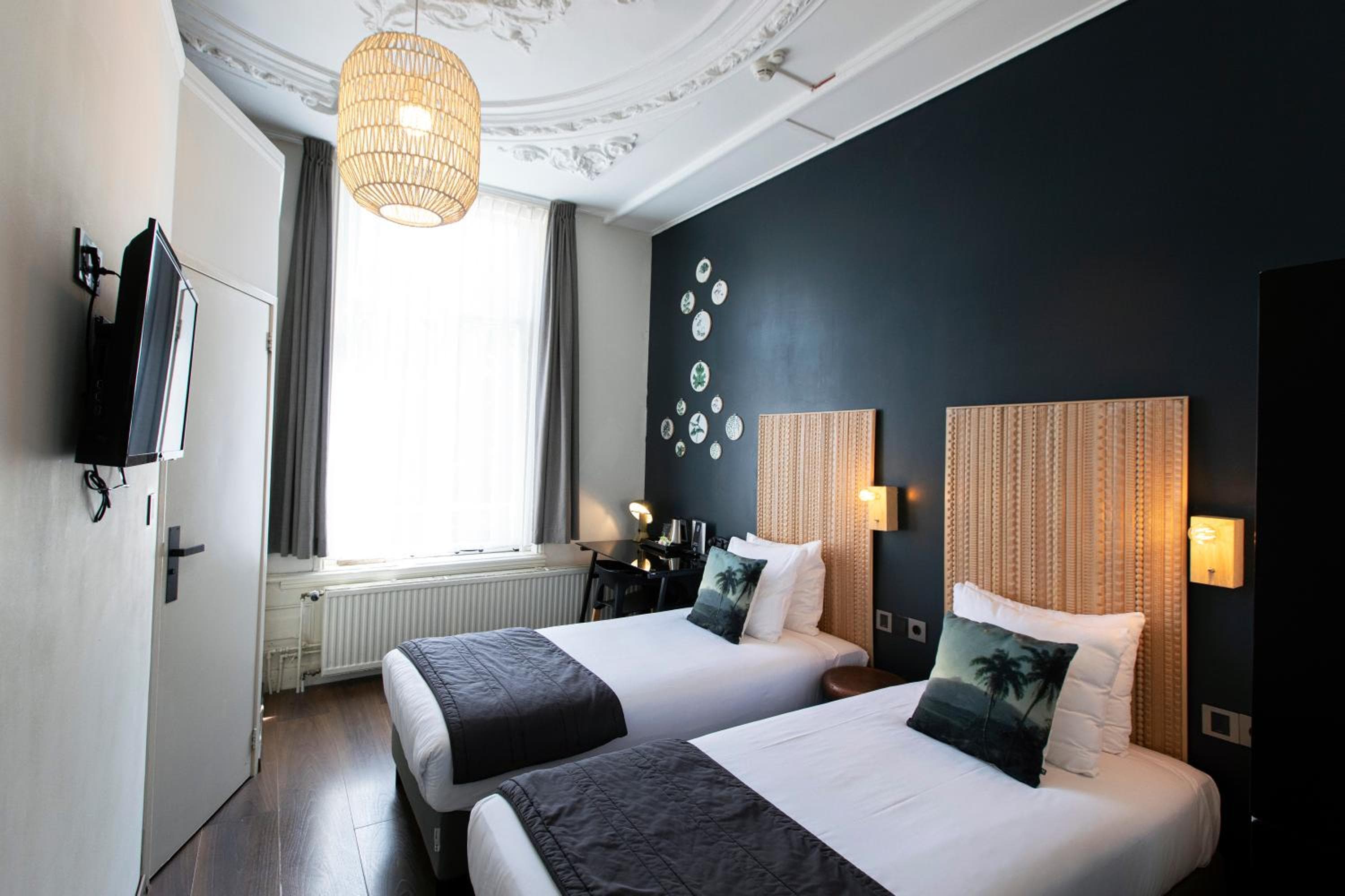 Quentin Canal House Hotel — 26