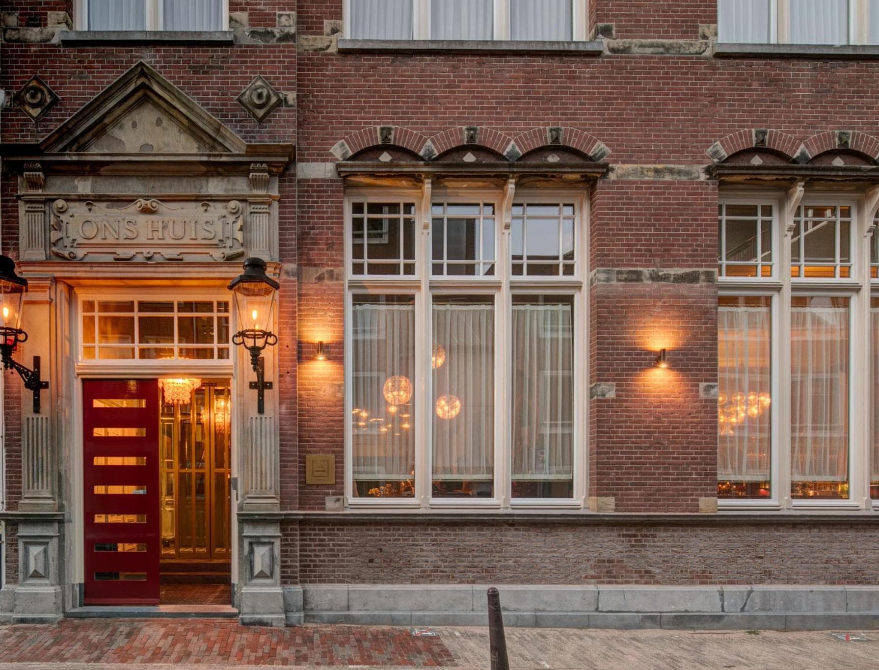 Hotel Mercier — 2