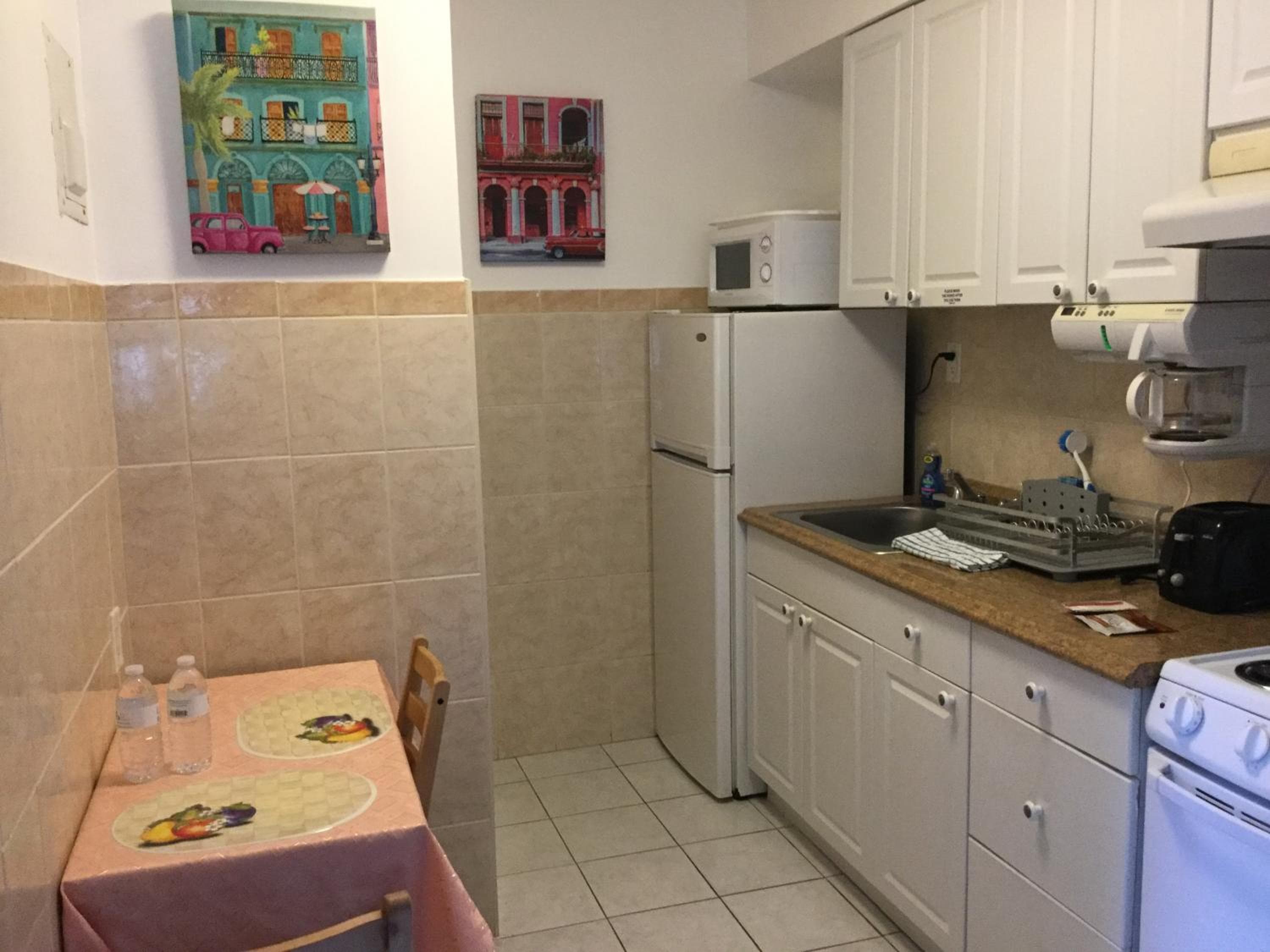 Breakaway Inn Guest House — 25