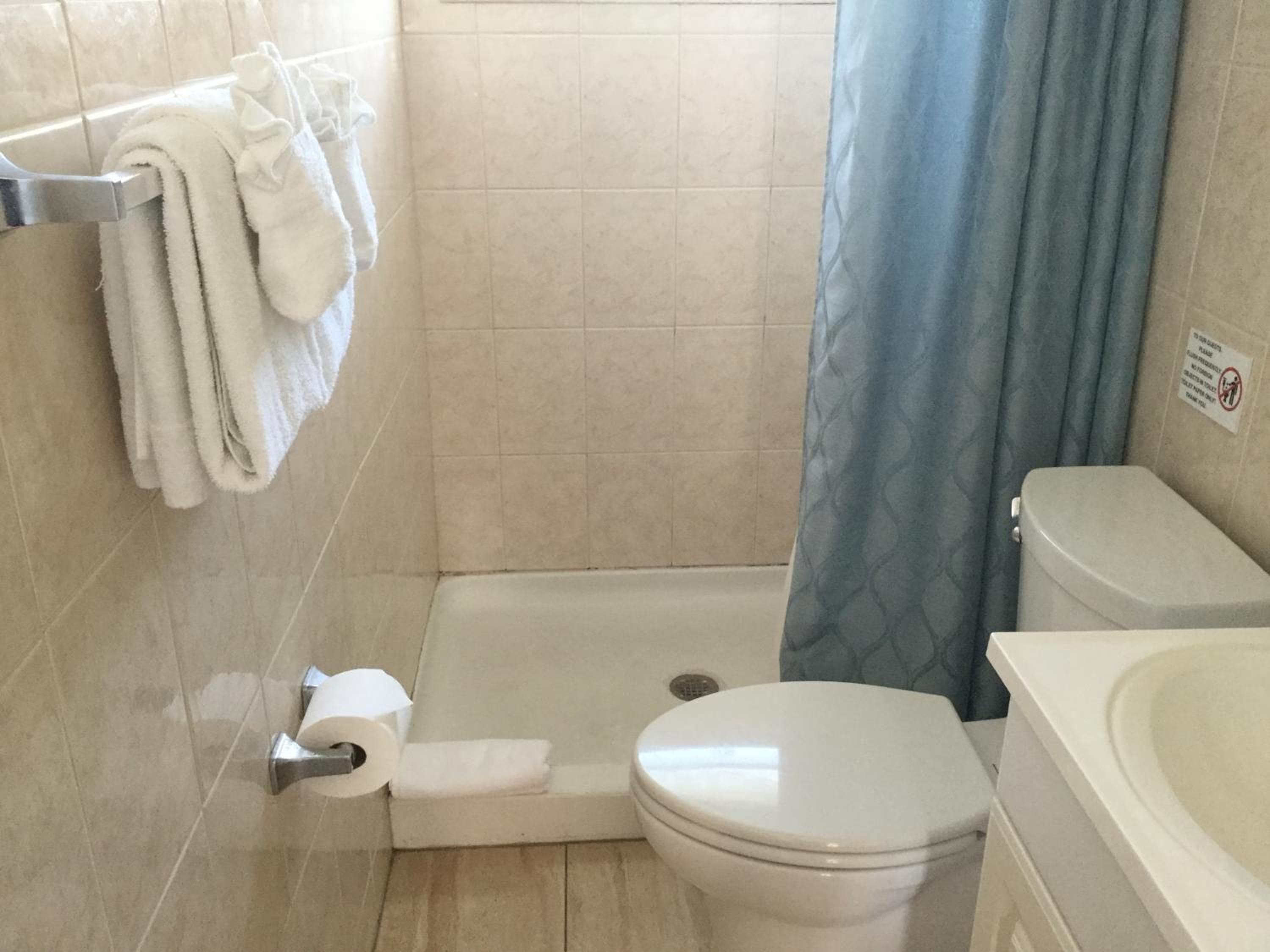 Breakaway Inn Guest House — 22