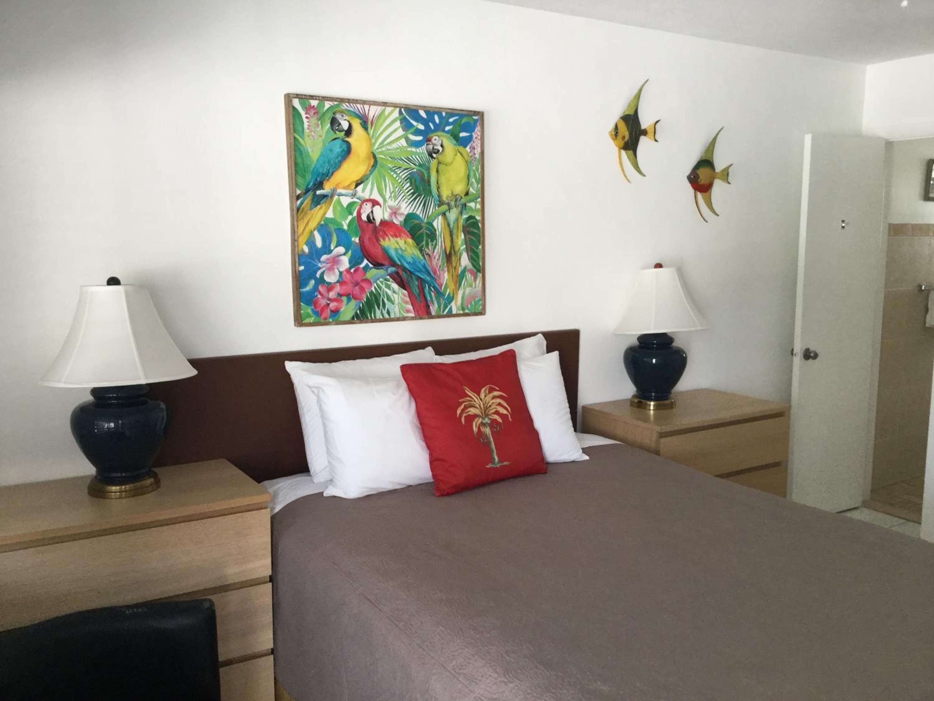 Breakaway Inn Guest House — 21