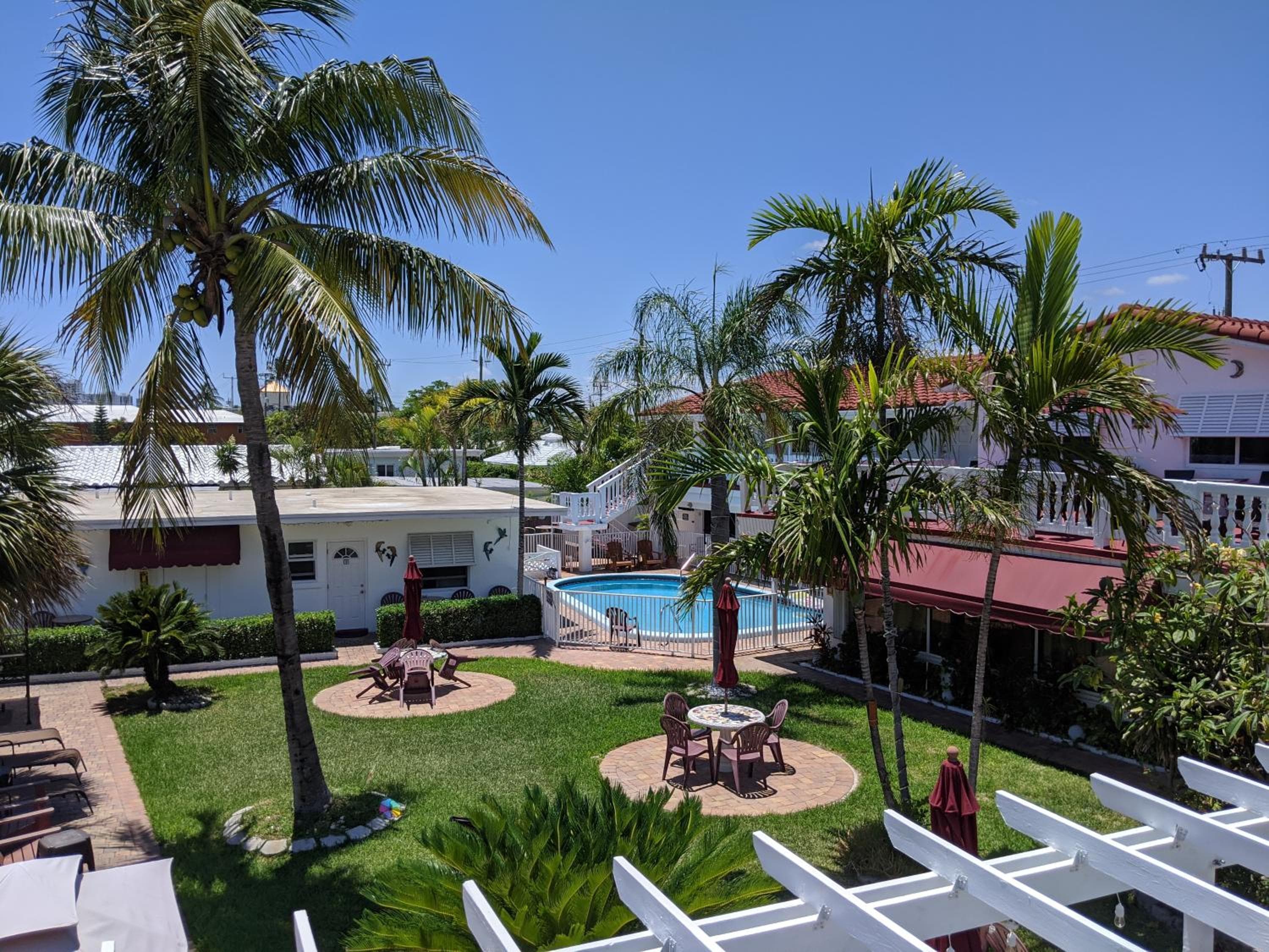 Breakaway Inn Guest House — 16