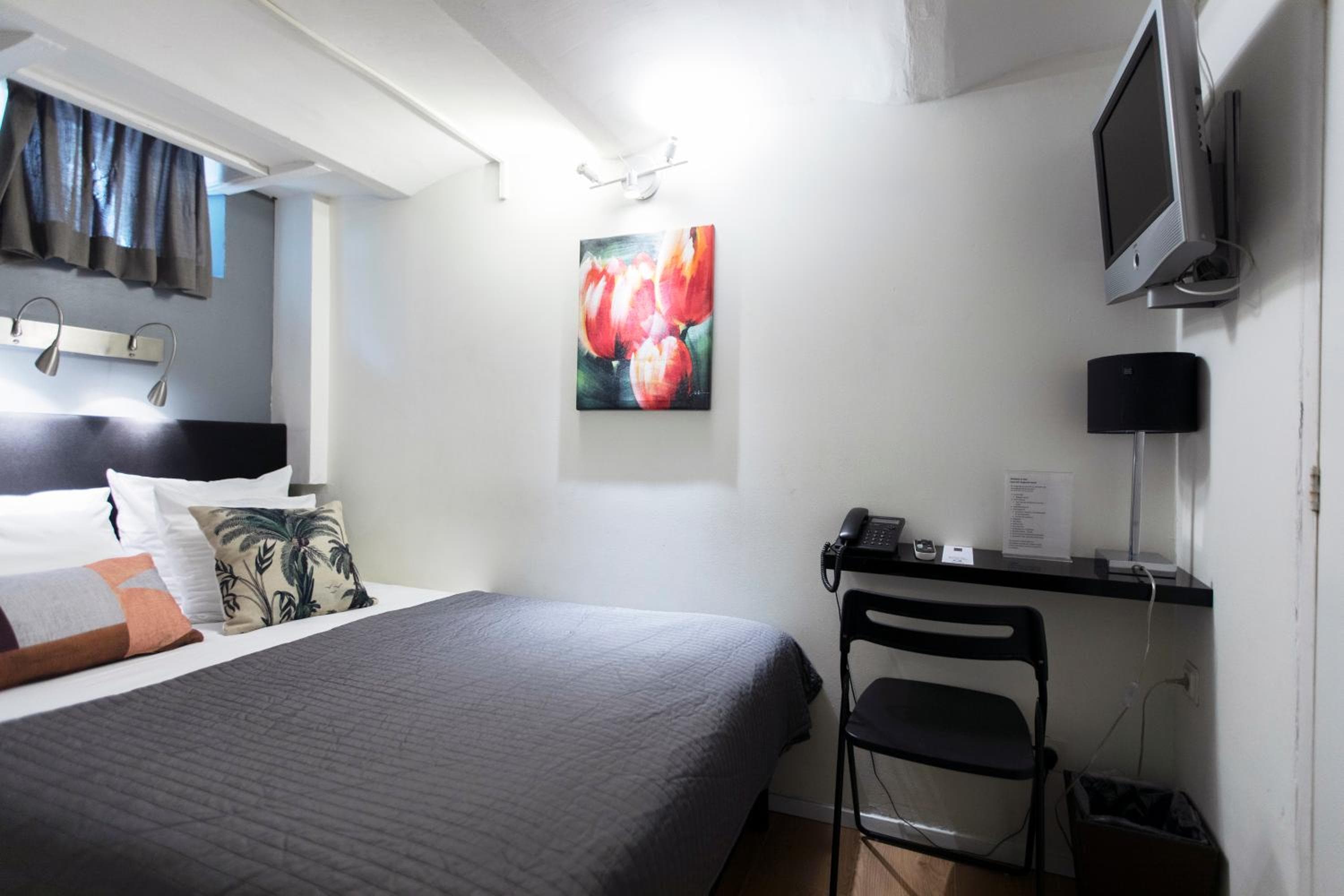 Quentin Museum Square Hotel — 21