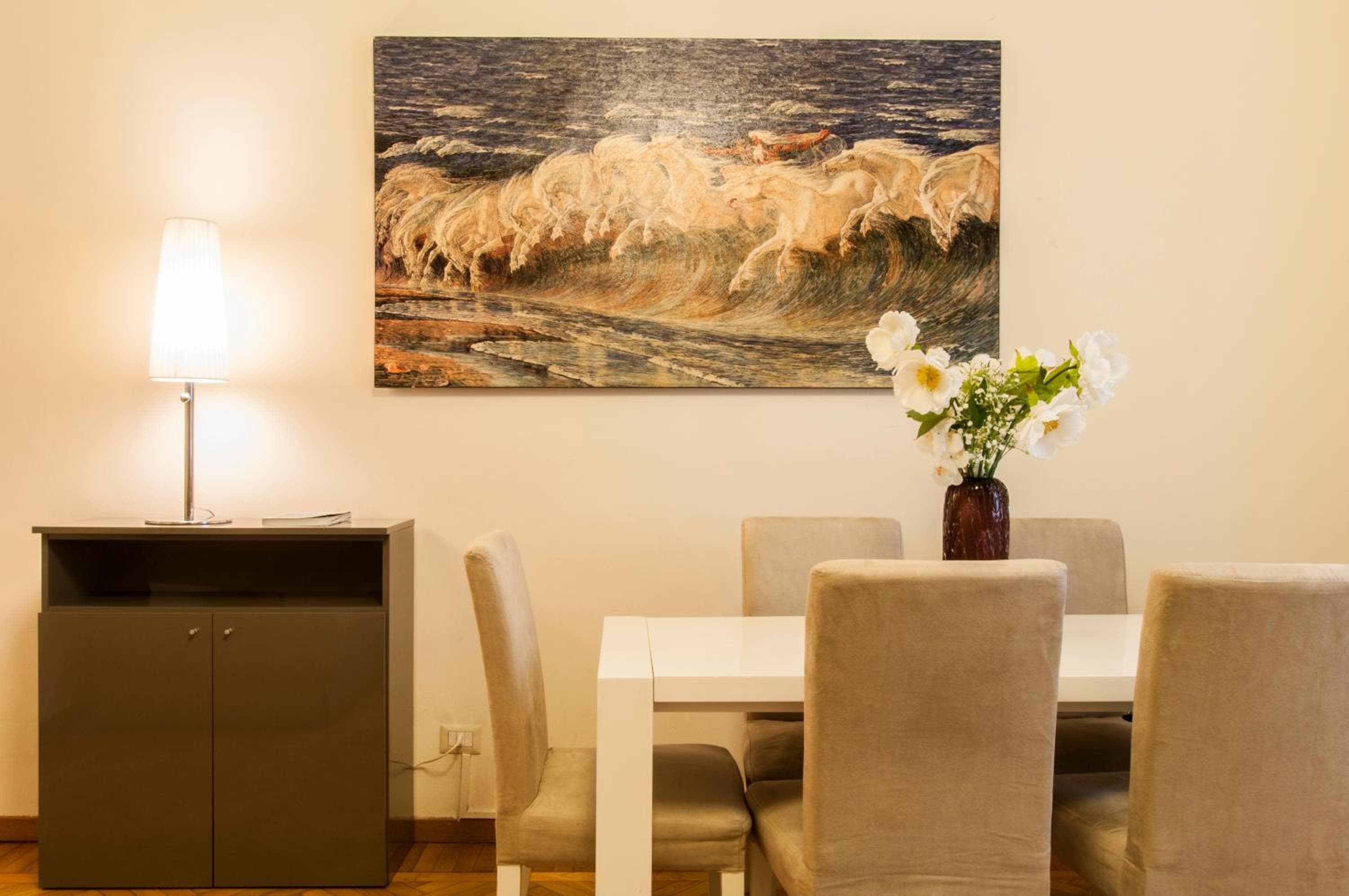 Milan Royal Suites - Centro Cadorna — 19