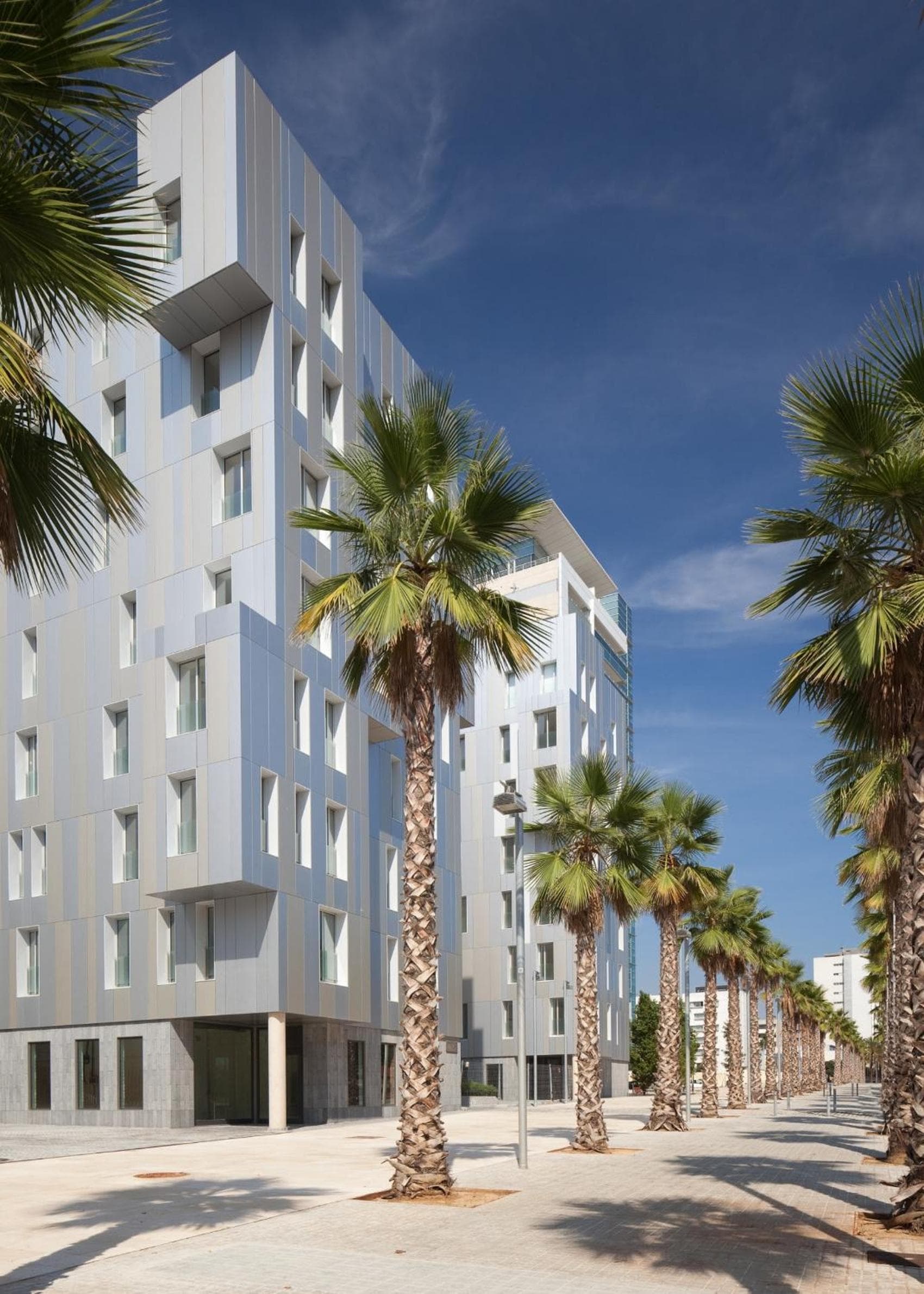 Lugaris Beach Apartments — 28