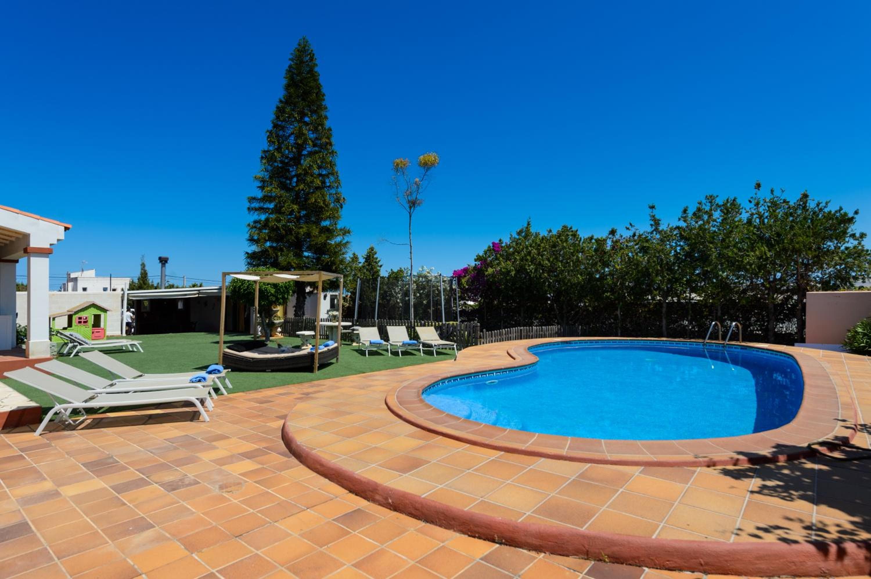 Sa Carroca Villa — 9