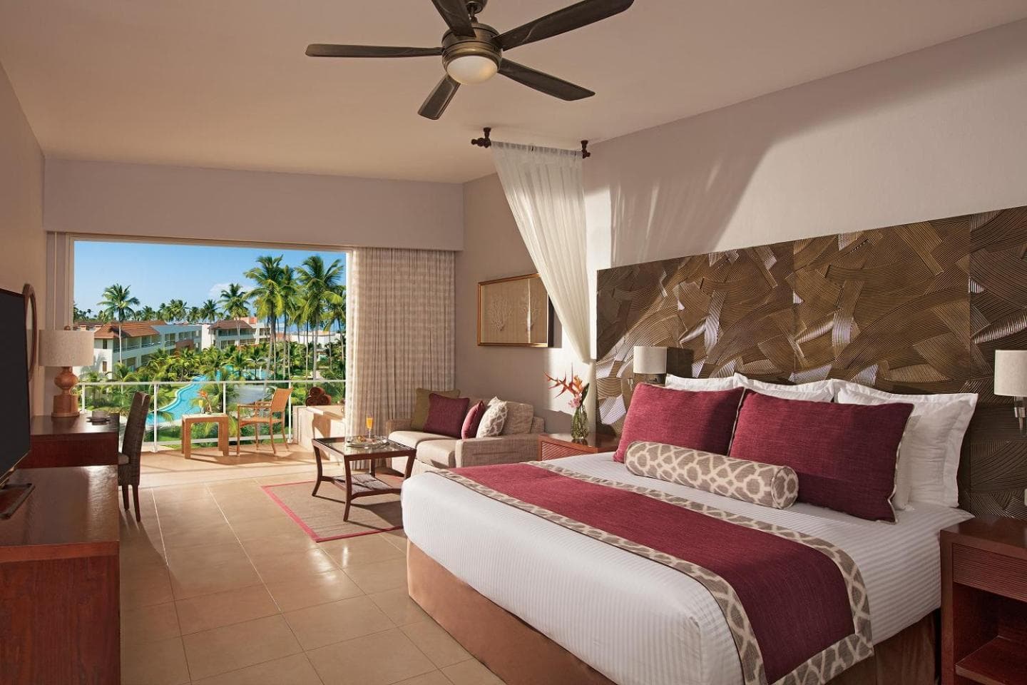 Sueños Royal Beach Punta Cana — 26