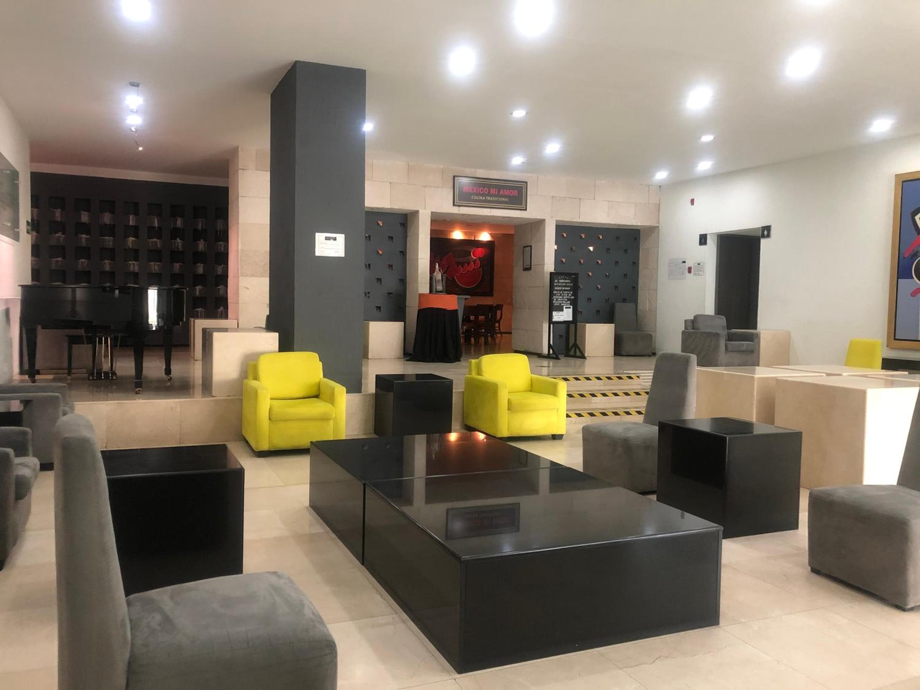 Hotel Flughafen wir — 3