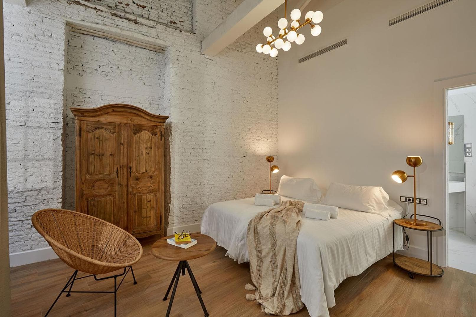 Lodgingmalaga Plaza Constitucion — 23