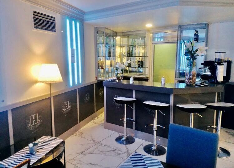 Hotel Excelsior — 5