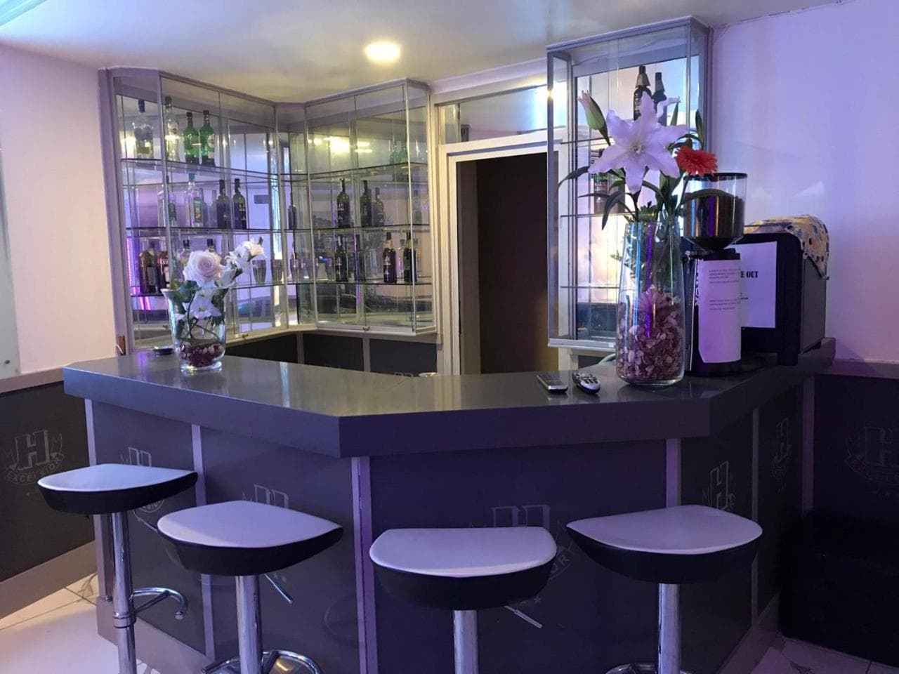 Hotel Excelsior — 18