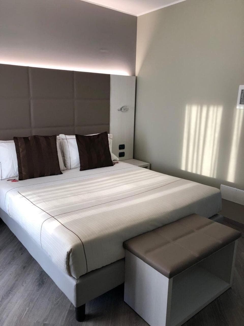 Acca Palace AA Hotels --> Acca Palace AA Hotels — 2